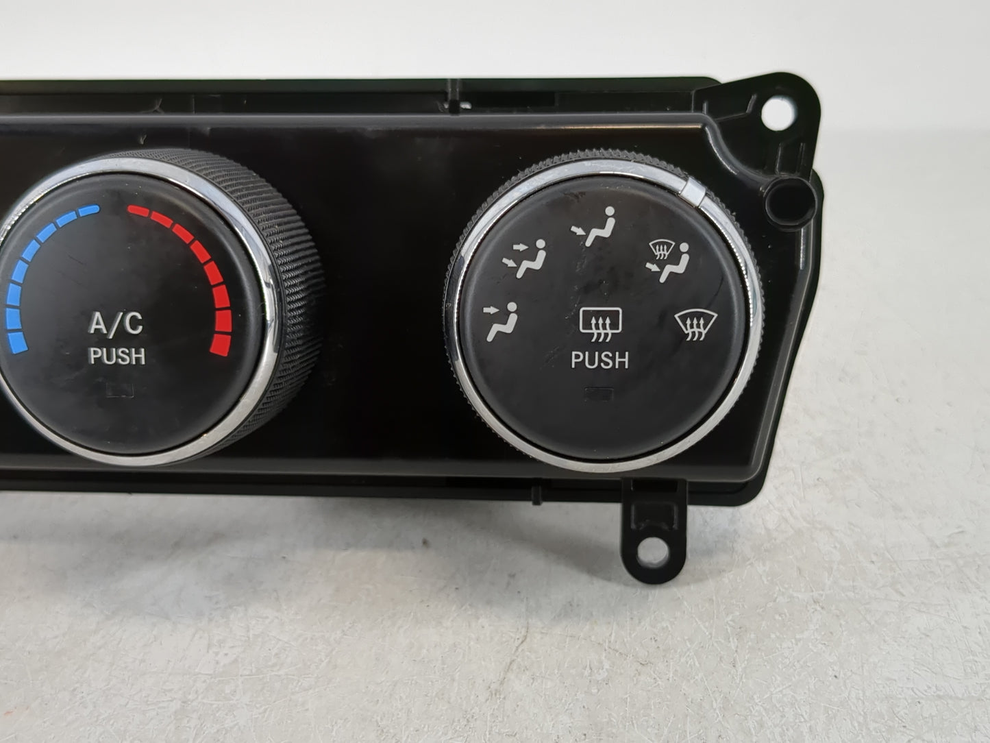 2014 Jeep Compass Climate Control Module Temperature AC/Heater Replacement P/N:P55111278AE Fits Fits 2011 2012 2013 2015 2016 2017 OEM Used Auto Parts - Oemusedautoparts1.com
