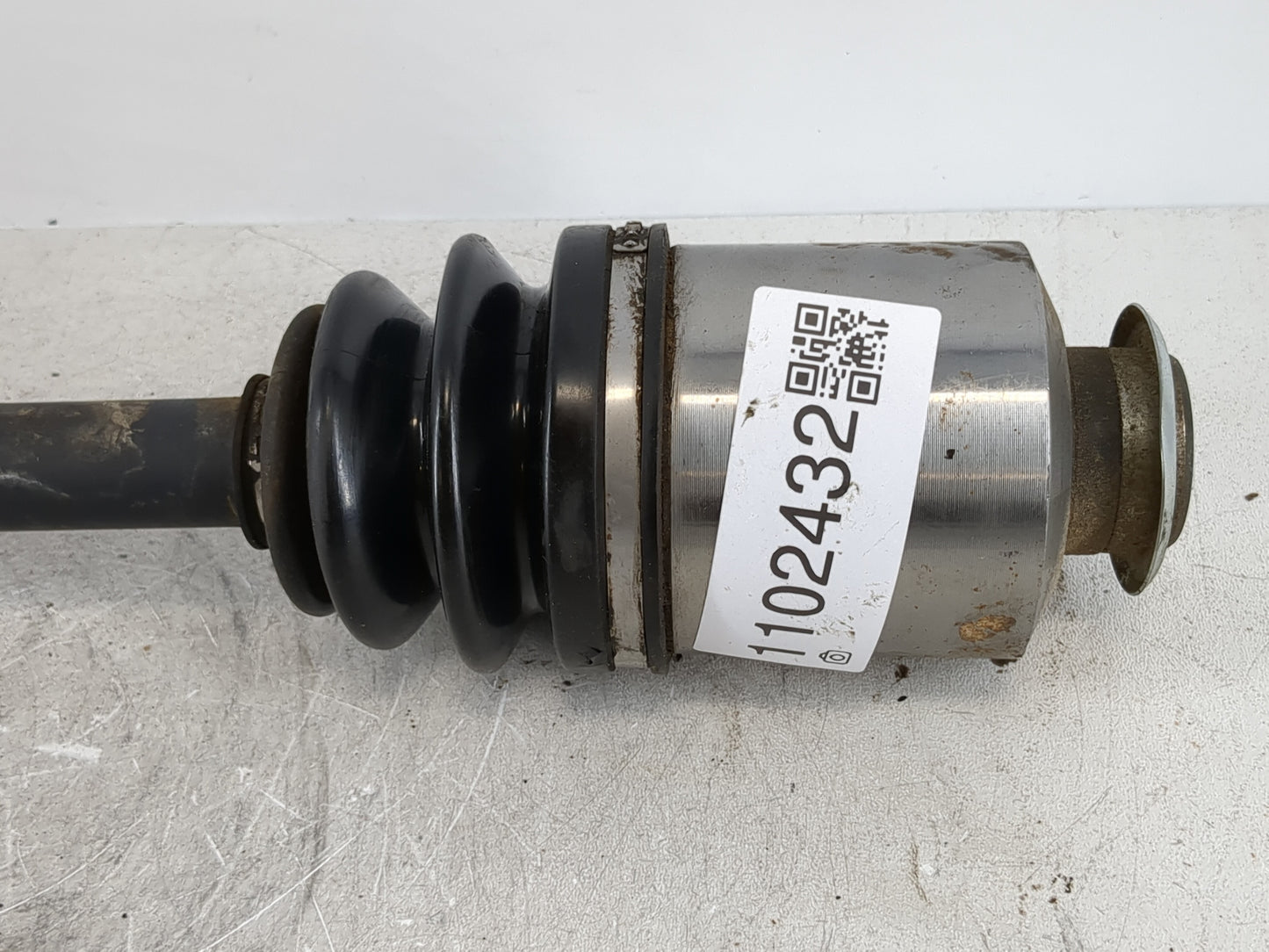 2013-2017 Hyundai Azera Axle Shaft Front Passenger Cv C/v - Oemusedautoparts1.com