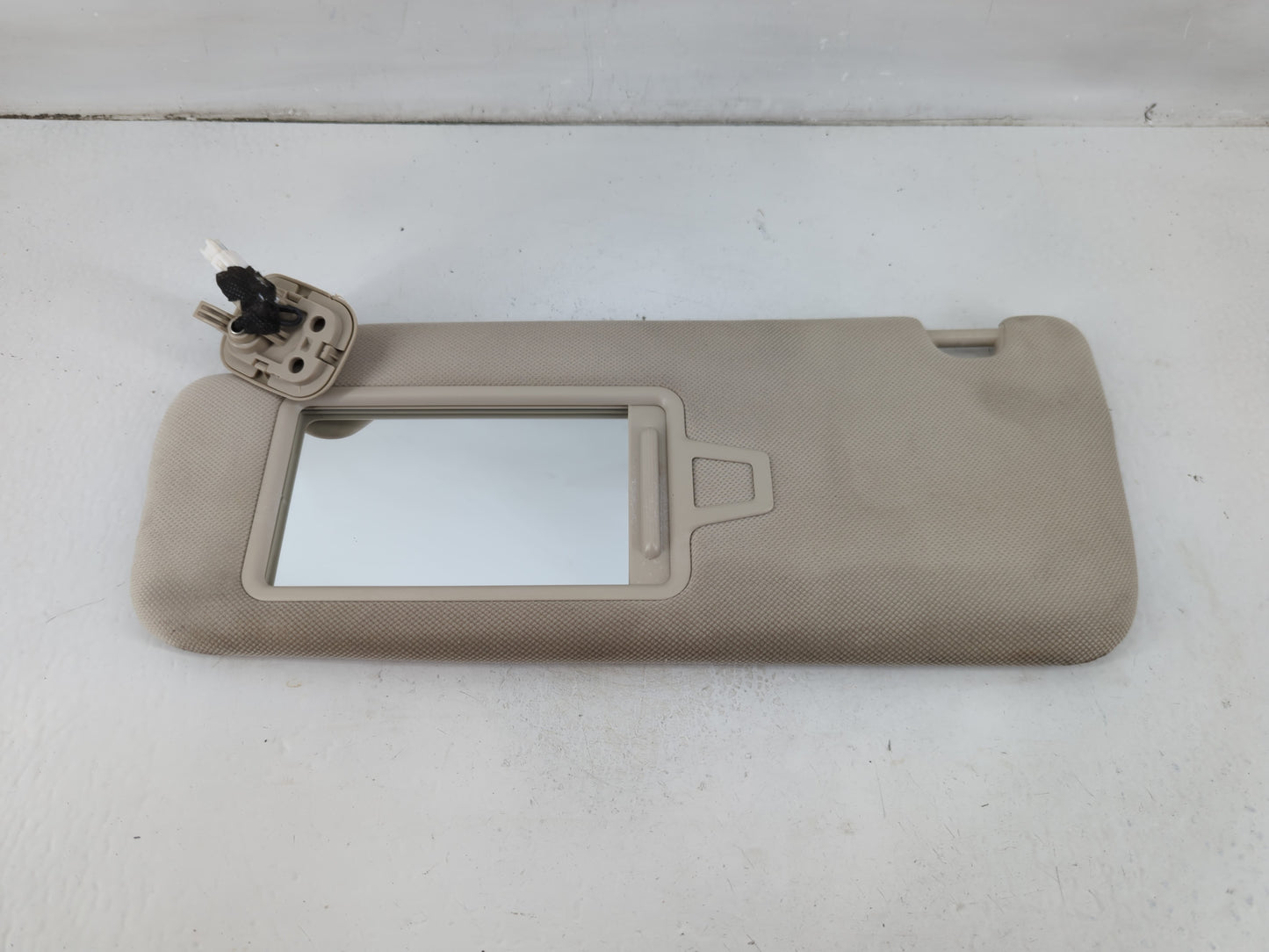 2022 Genesis G70 Sun Visor Shade Replacement Driver Left Mirror Fits Fits 2021 OEM Used Auto Parts - Oemusedautoparts1.com