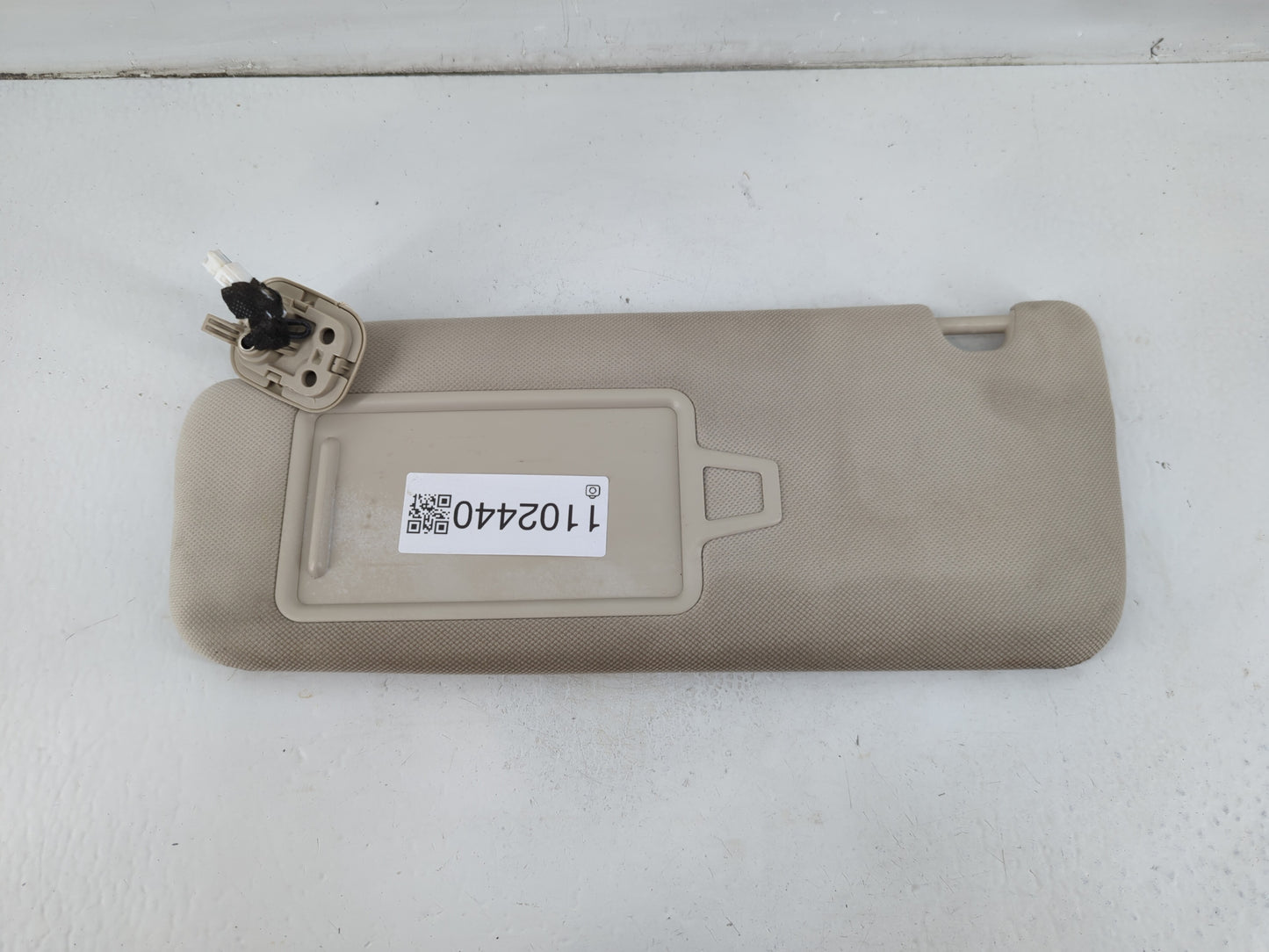 2022 Genesis G70 Sun Visor Shade Replacement Driver Left Mirror Fits Fits 2021 OEM Used Auto Parts - Oemusedautoparts1.com