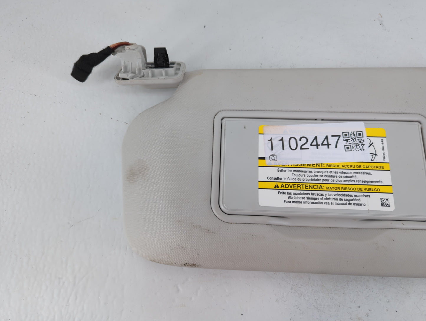 2021-2022 Ford Escape Sun Visor Shade Replacement Passenger Right Mirror Fits Fits 2021 2022 OEM Used Auto Parts