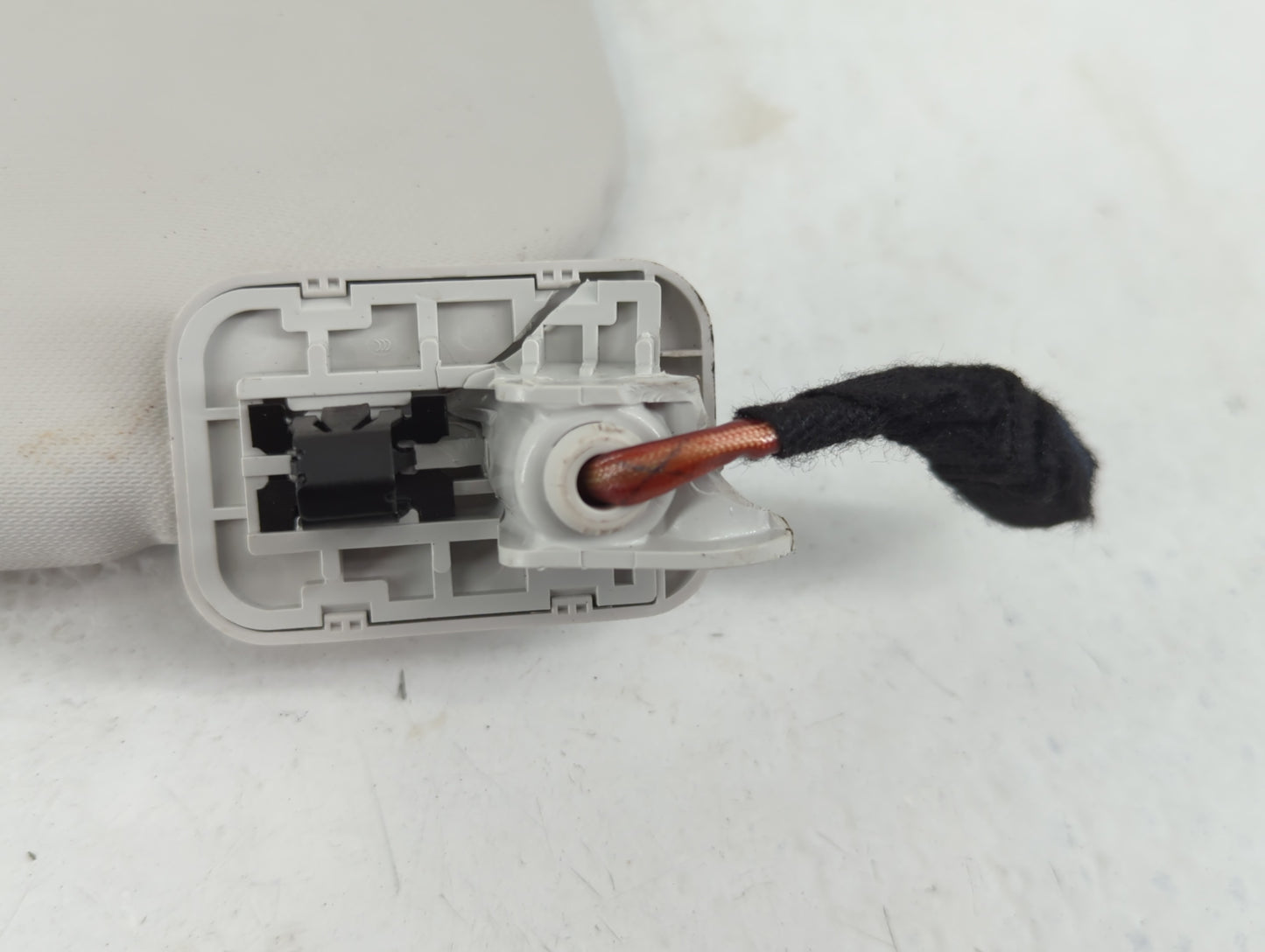 2021-2022 Ford Escape Sun Visor Shade Replacement Passenger Right Mirror Fits Fits 2021 2022 OEM Used Auto Parts