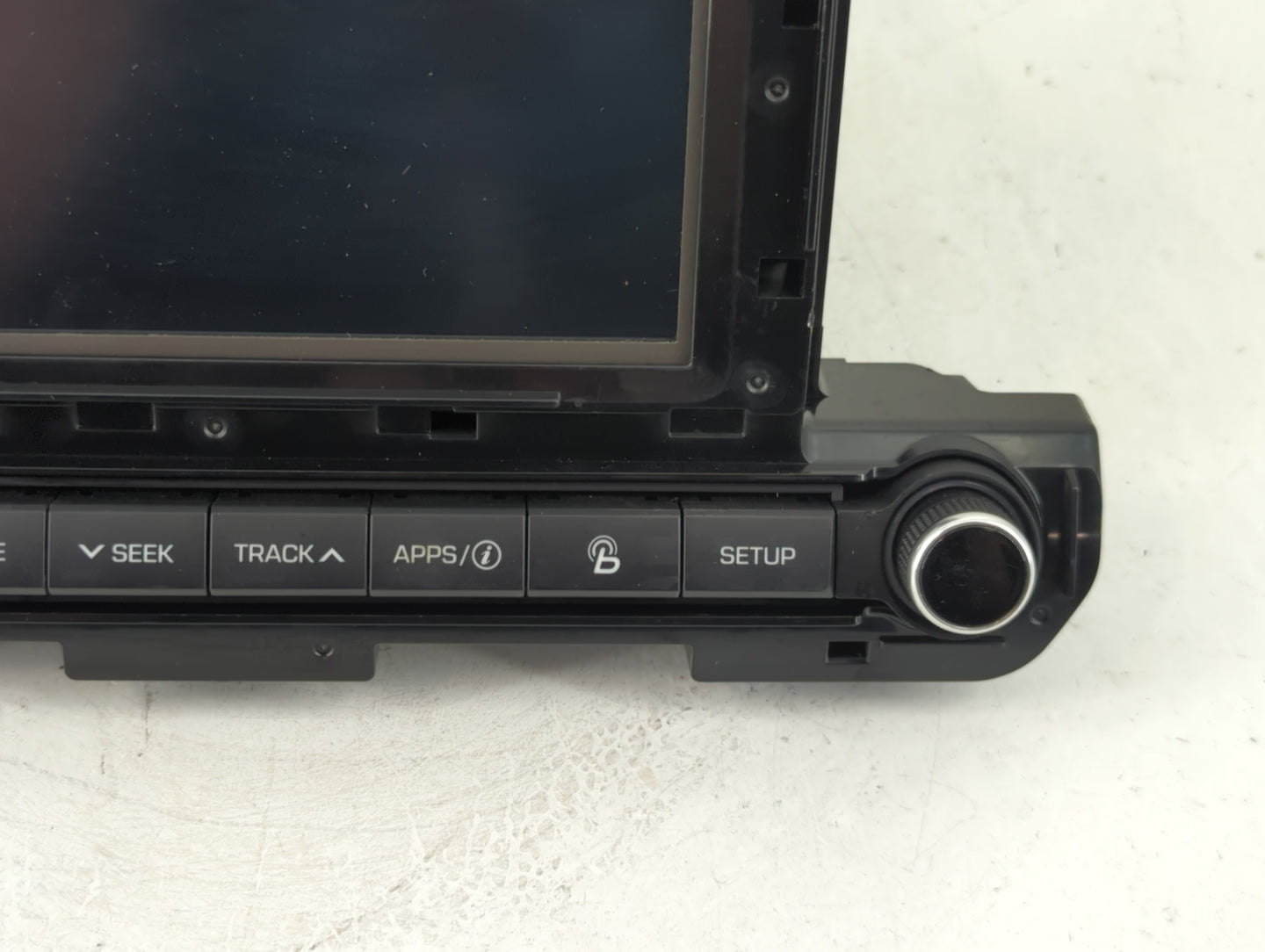 2017-2018 Hyundai Elantra Radio AM FM Cd Player Receiver Replacement P/N:96160-F2101UAT Fits Fits 2017 2018 OEM Used Auto Parts - Oemusedautoparts1.com
