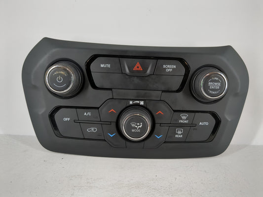 2018-2020 Jeep Renegade Climate Control Module Temperature AC/Heater Replacement P/N:07356941380 Fits Fits 2018 2019 2020 OEM Used Auto Parts