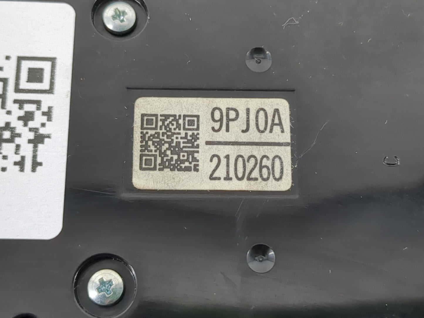 2017 Nissan Pathfinder Radio AM FM Cd Player Receiver Replacement P/N:9PJ0A 210260 Fits OEM Used Auto Parts - Oemusedautoparts1.com