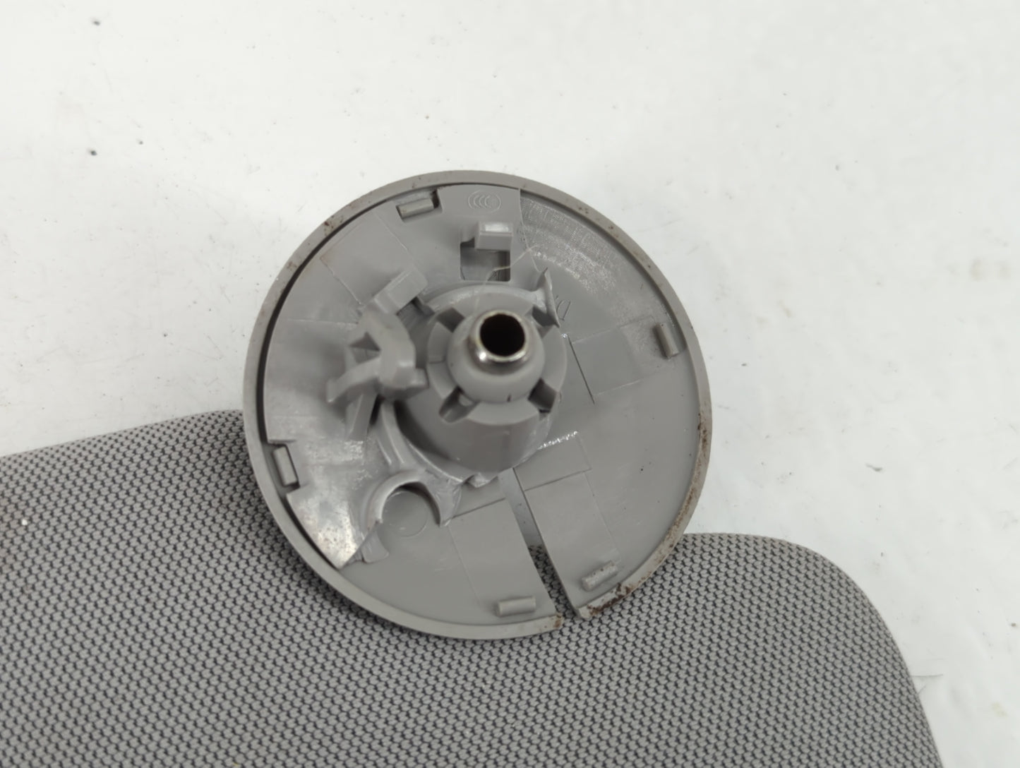 2017-2021 Chevrolet Trax Sun Visor Shade Replacement Passenger Right Mirror Fits Fits 2017 2018 2019 2020 2021 OEM Used Auto Parts