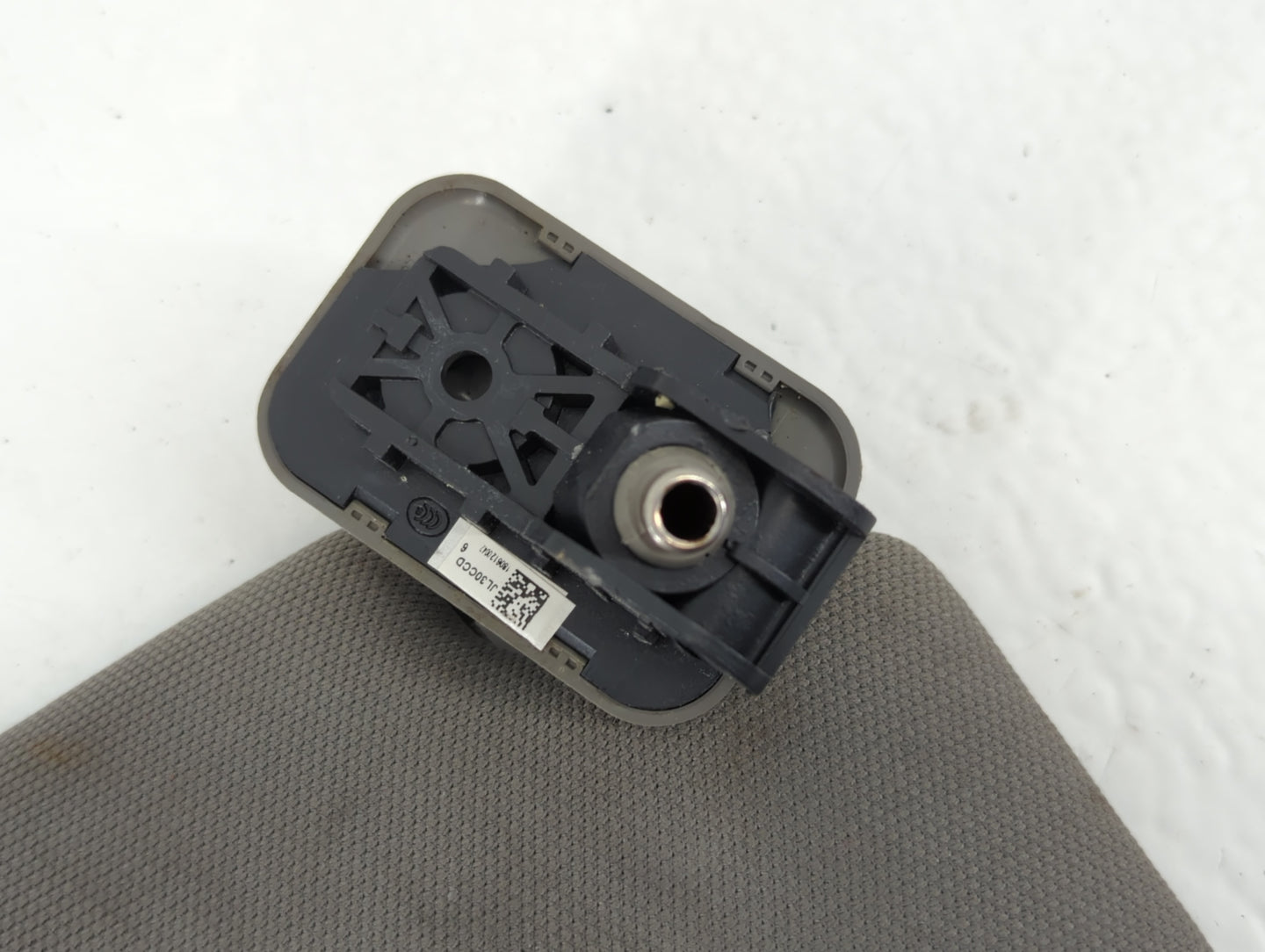2018-2020 Ford F-150 Sun Visor Shade Replacement Passenger Right Mirror Fits Fits 2018 2019 2020 OEM Used Auto Parts - Oemusedautoparts1.com