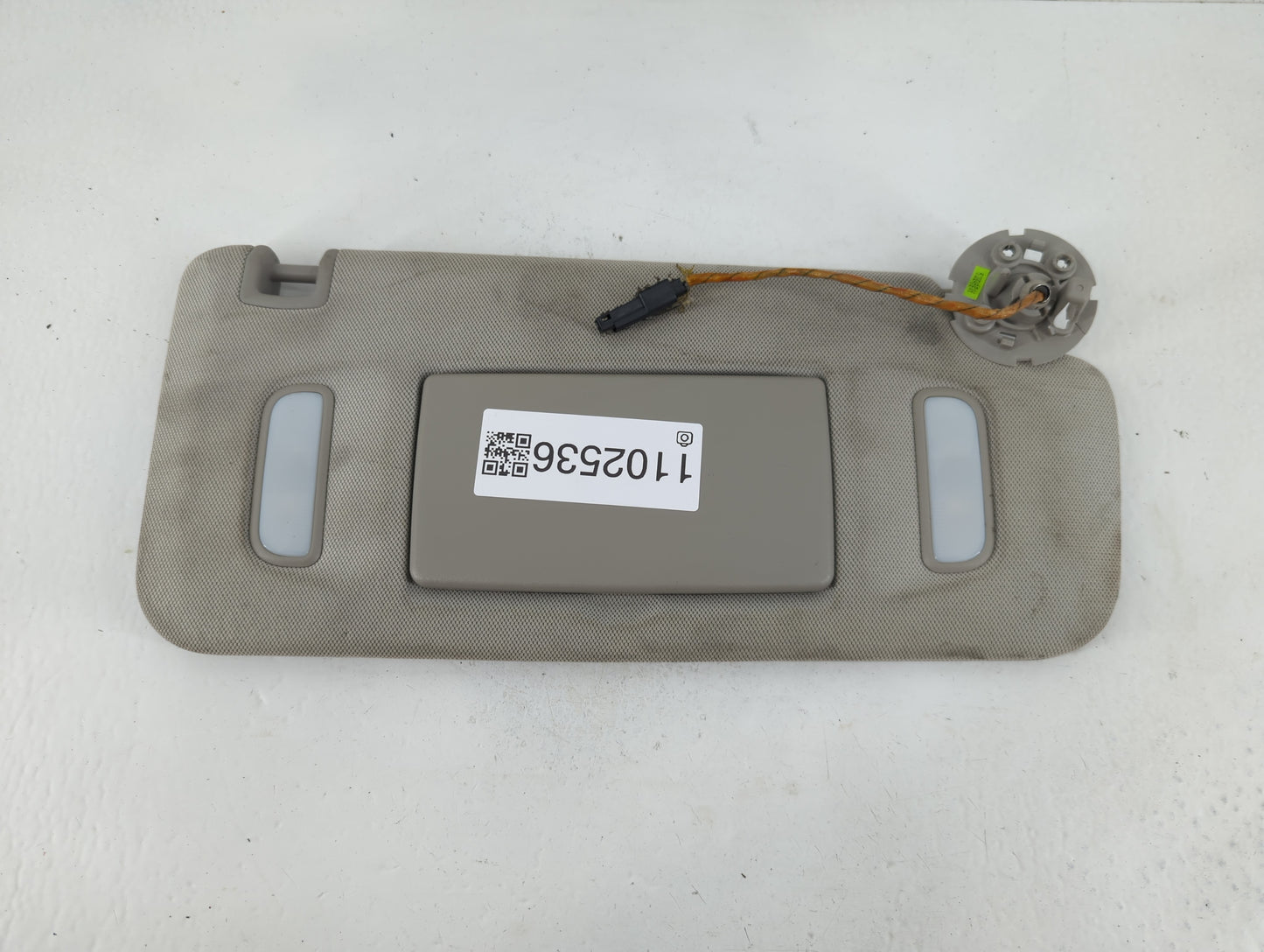 2010-2017 Chevrolet Equinox Sun Visor Shade Replacement Passenger Right Mirror Fits Fits 2010 2011 2012 2013 2014 2015 2016 2017 OEM Used Auto Parts