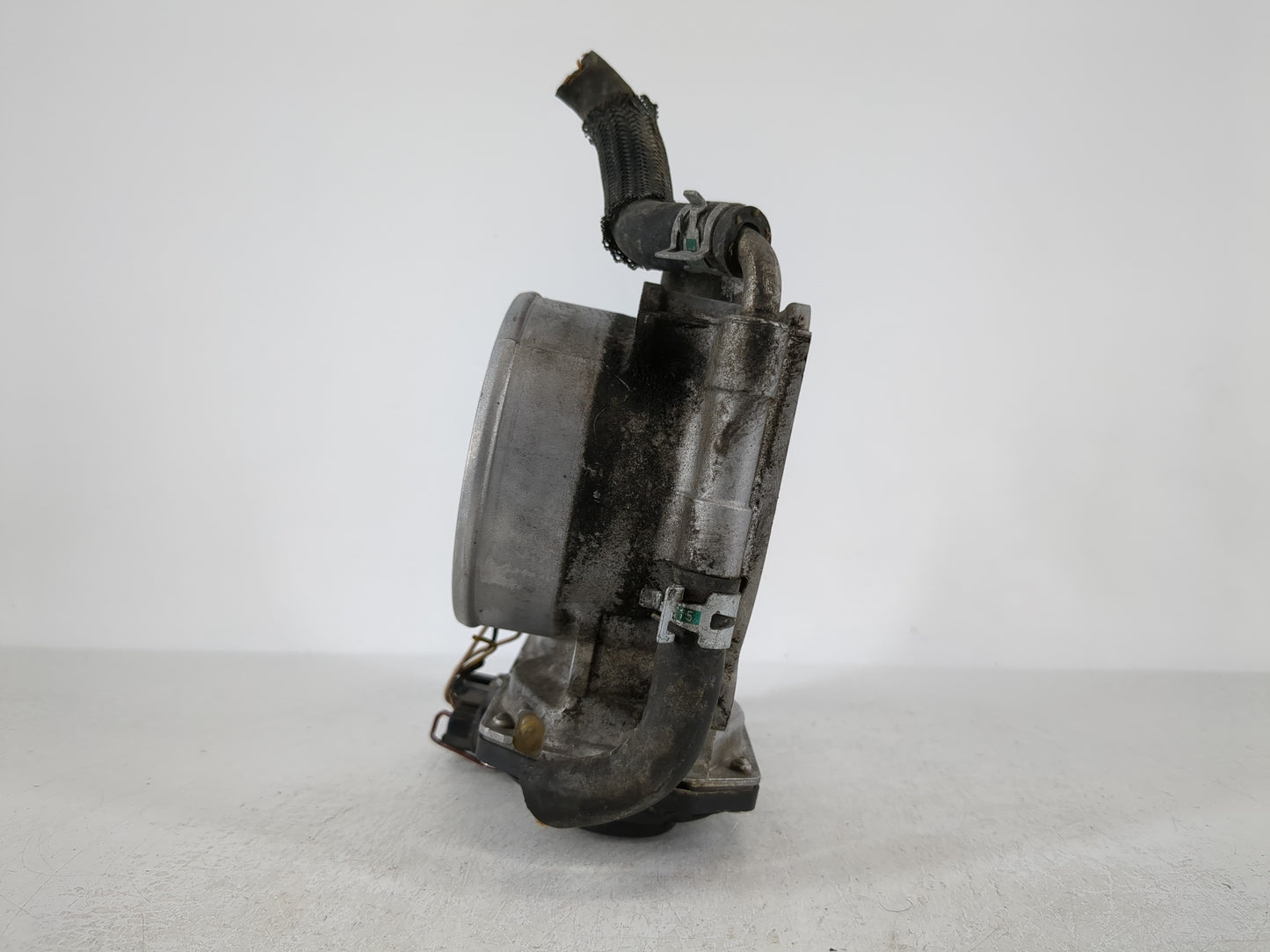 2007-2017 Lexus Ls460 Throttle Body P/N:22030-38010 Fits Fits 2007 2008 2009 2010 2011 2012 2013 2014 2015 2016 2017 OEM Used Auto Parts