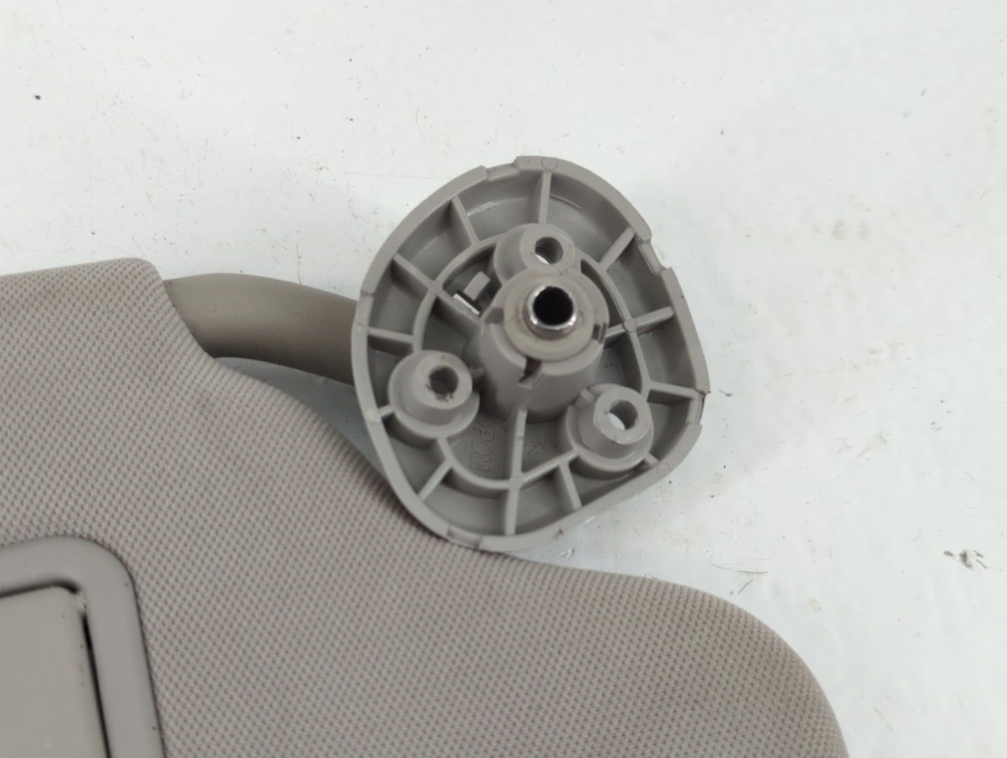 2006-2016 Chevrolet Impala Sun Visor Shade Replacement Passenger Right Mirror Fits OEM Used Auto Parts