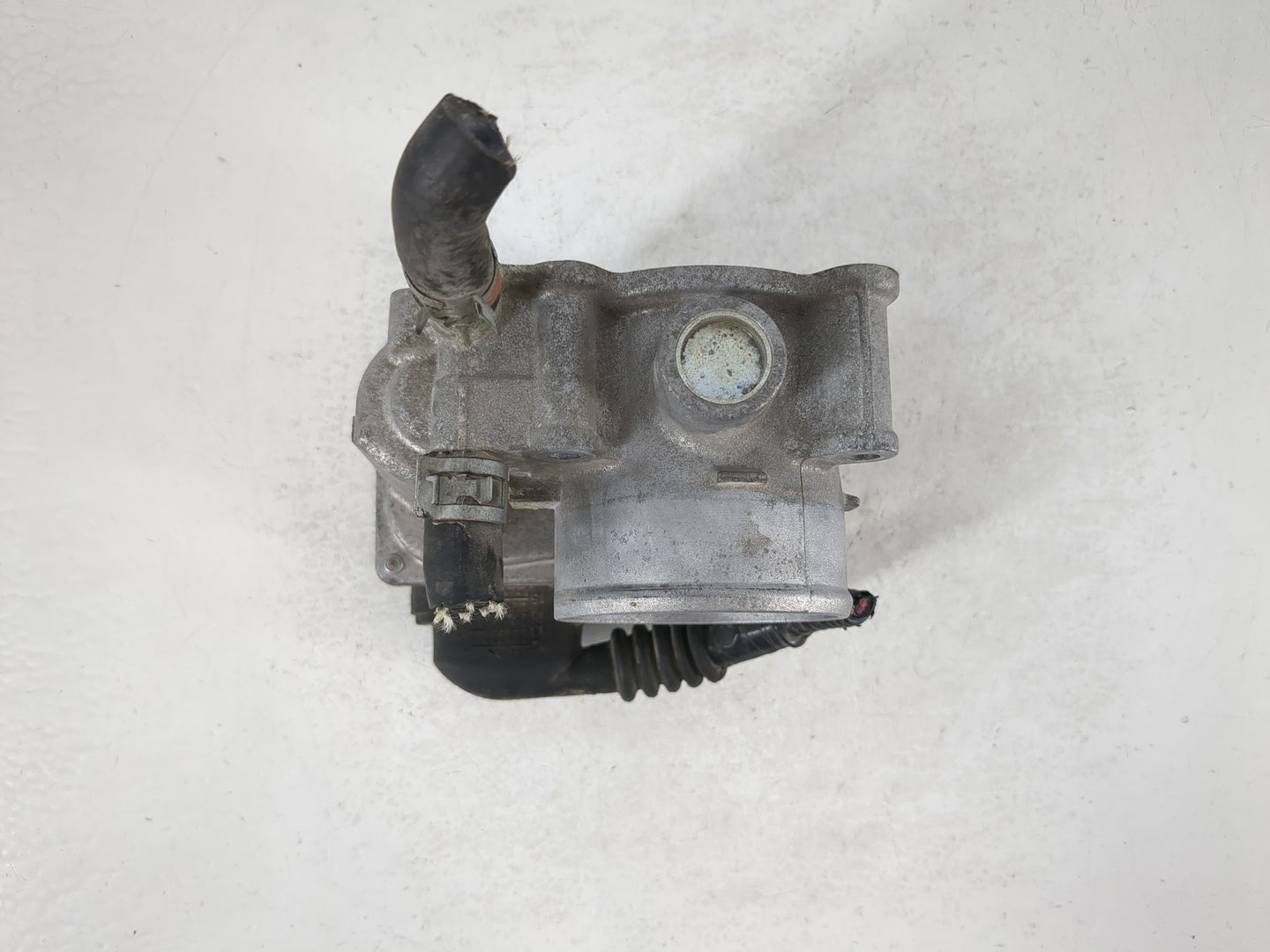 2010-2022 Toyota Prius Throttle Body P/N:22030-37060 Fits Fits 2010 2011 2012 2013 2014 2015 2016 2017 2018 2019 2020 2021 2022 OEM Used Auto Parts - Oemusedautoparts1.com