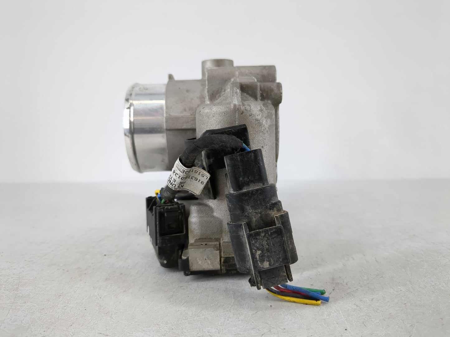2021-2022 Hyundai Elantra Throttle Body P/N:35100-03HA0 Fits Fits 2017 2018 2019 2020 2021 2022 OEM Used Auto Parts - Oemusedautoparts1.com
