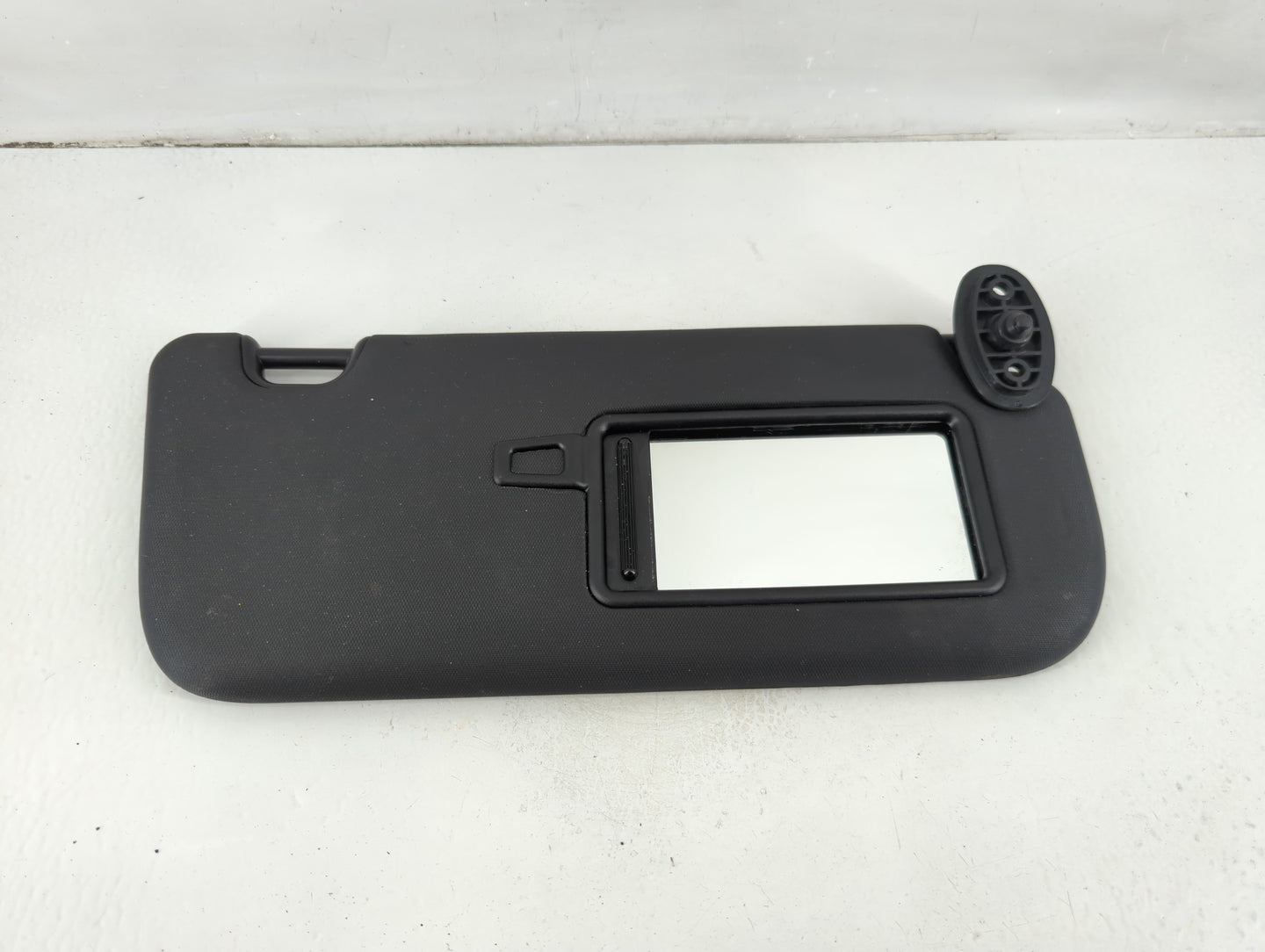 2014-2019 Kia Soul Sun Visor Shade Replacement Passenger Right Mirror Fits Fits 2014 2015 2016 2017 2018 2019 OEM Used Auto Parts - Oemusedautoparts1.com