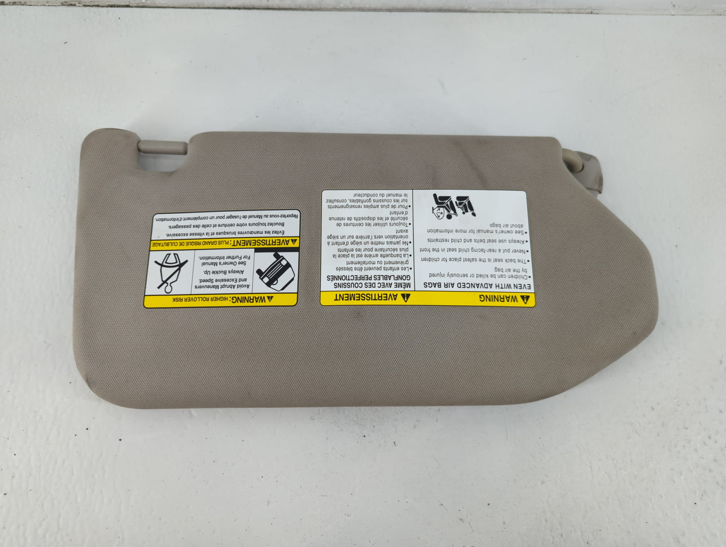 2019-2020 Infiniti Qx60 Sun Visor Shade Replacement Driver Left Mirror Fits Fits 2019 2020 OEM Used Auto Parts - Oemusedautoparts1.com