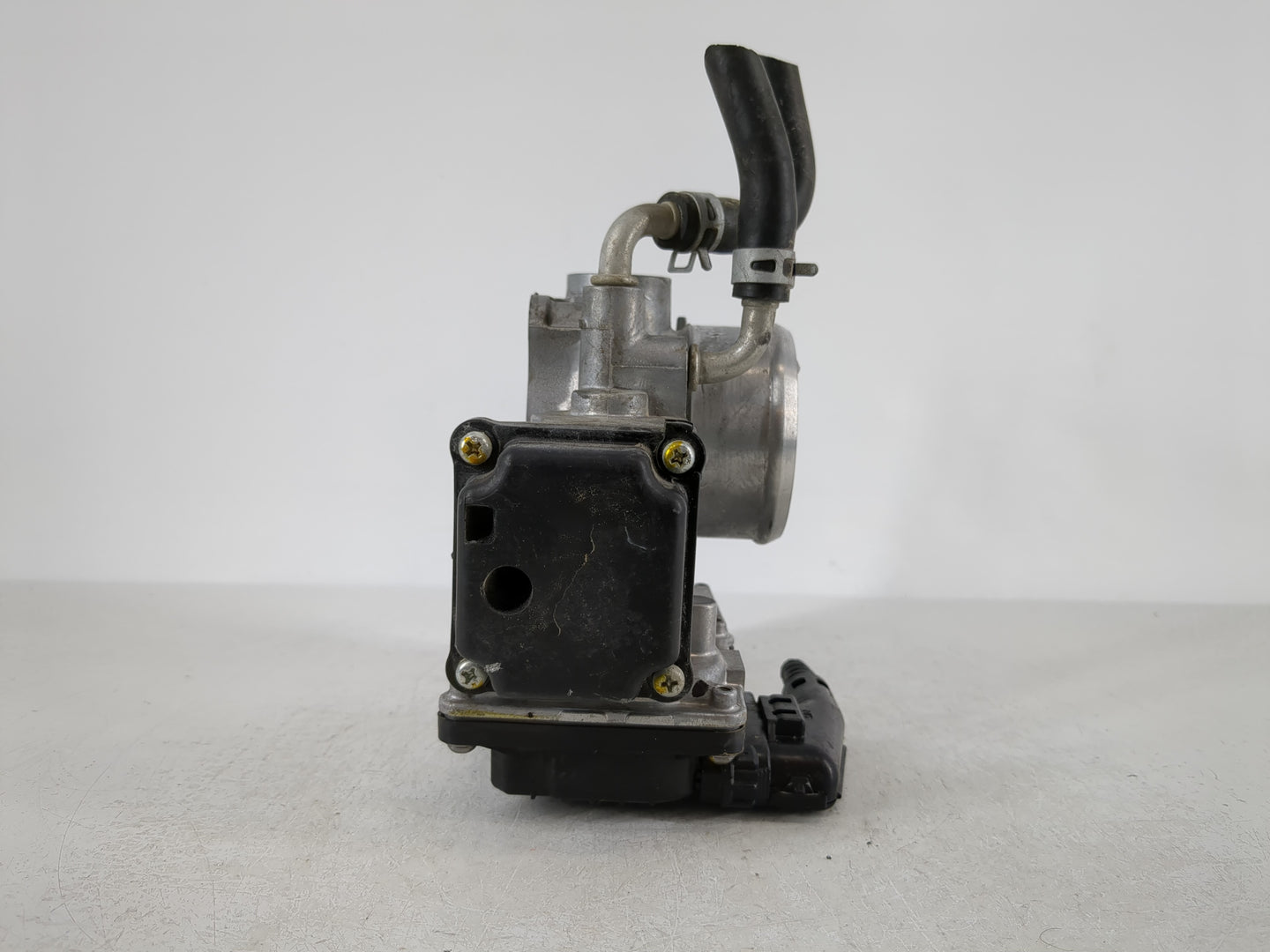 2016-2022 Honda Civic Throttle Body P/N:M22859278917 Fits Fits 2016 2017 2018 2019 2020 2021 2022 OEM Used Auto Parts - Oemusedautoparts1.com