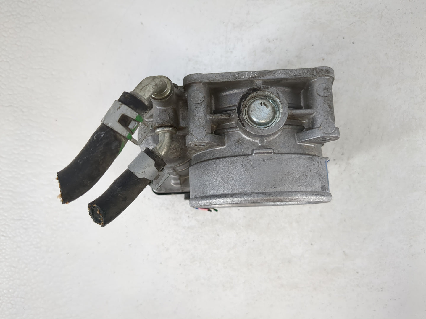 2009-2014 Nissan Maxima Throttle Body P/N:526-01 Fits Fits 2009 2010 2011 2012 2013 2014 OEM Used Auto Parts - Oemusedautoparts1.com