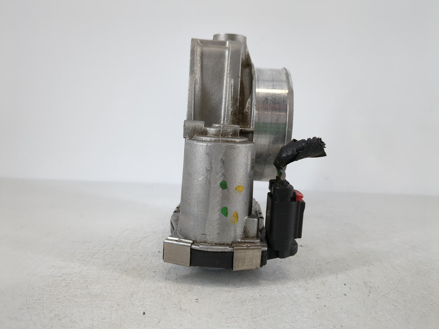 2017-2022 Chevrolet Traverse Throttle Body P/N:12632172BA Fits Fits 2012 2013 2014 2015 2016 2017 2018 2019 2020 2021 2022 OEM Used Auto Parts - Oemusedautoparts1.com