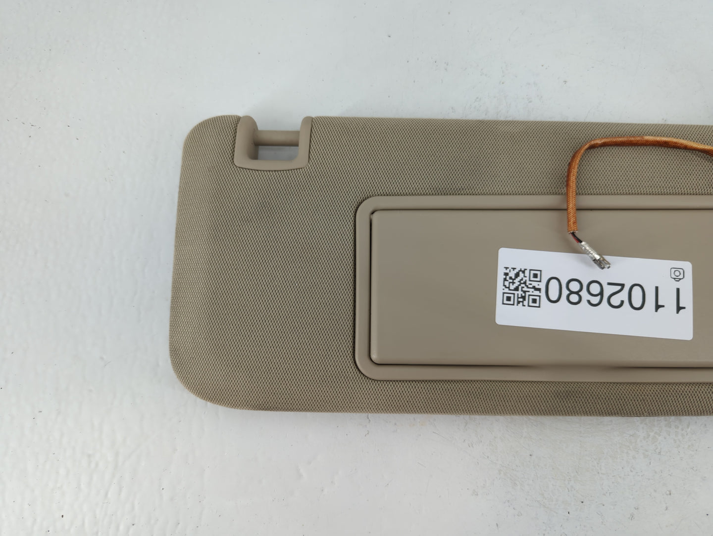 2012-2017 Buick Verano Sun Visor Shade Replacement Passenger Right Mirror Fits Fits 2012 2013 2014 2015 2016 2017 OEM Used Auto Parts - Oemusedautoparts1.com