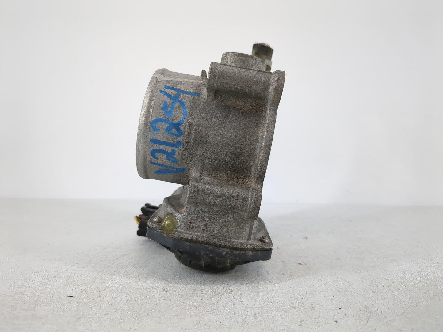 2010-2022 Toyota Prius Throttle Body P/N:22030-37060 Fits Fits 2010 2011 2012 2013 2014 2015 2016 2017 2018 2019 2020 2021 2022 OEM Used Auto Parts - Oemusedautoparts1.com