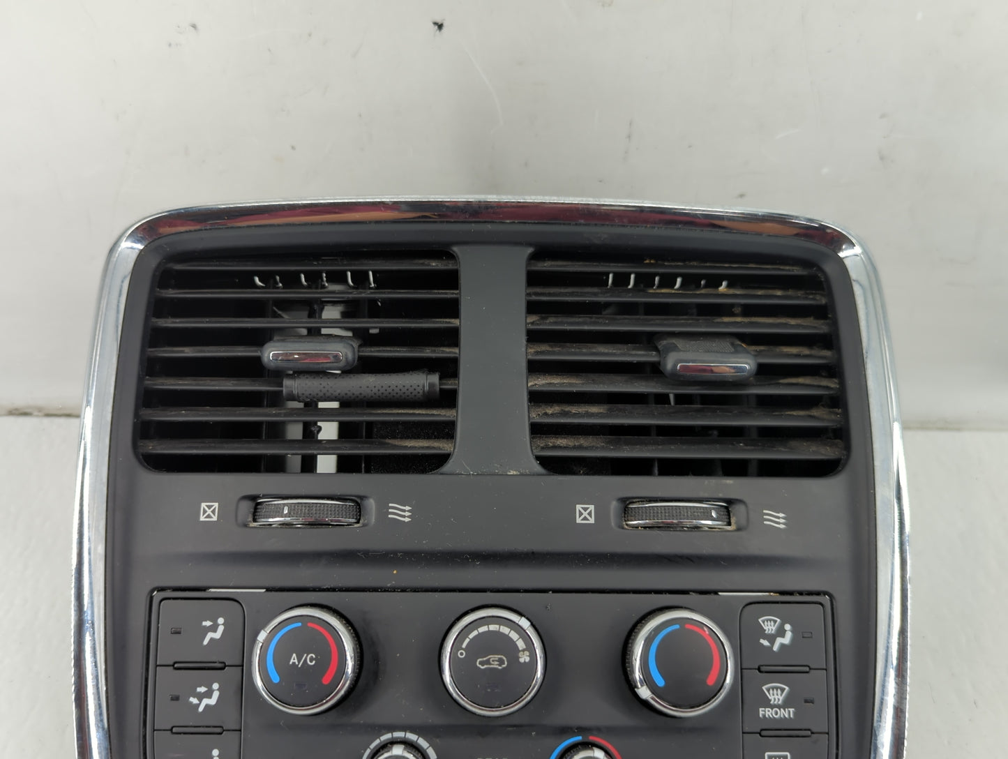 2016 Dodge Caravan Climate Control Module Temperature AC/Heater Replacement P/N:P55111240AJ Fits OEM Used Auto Parts