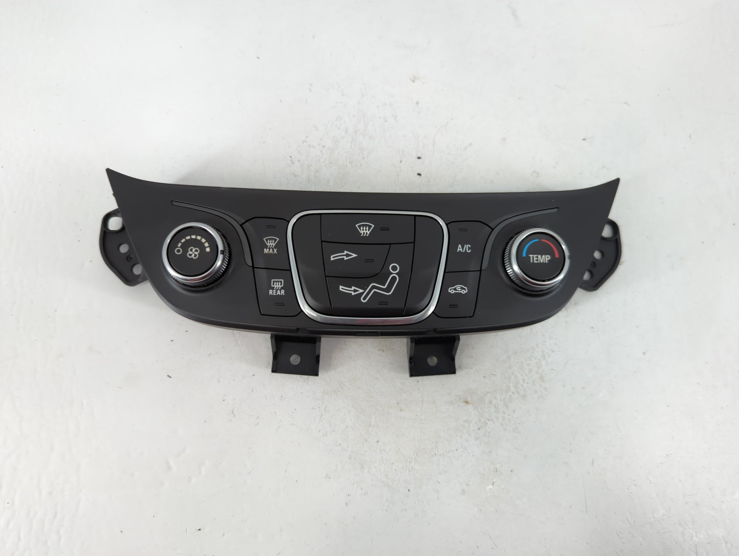 2019-2021 Chevrolet Equinox Climate Control Module Temperature AC/Heater Replacement P/N:84422503 Fits Fits 2019 2020 2021 OEM Used Auto Parts