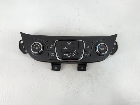 2019-2021 Chevrolet Equinox Climate Control Module Temperature AC/Heater Replacement P/N:84422503 Fits Fits 2019 2020 2021 OEM Used Auto Parts