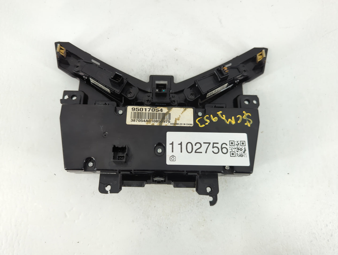2012-2016 Chevrolet Cruze Climate Control Module Temperature AC/Heater Replacement P/N:95017054 Fits Fits 2012 2013 2014 2015 2016 OEM Used Auto Parts - Oemusedautoparts1.com