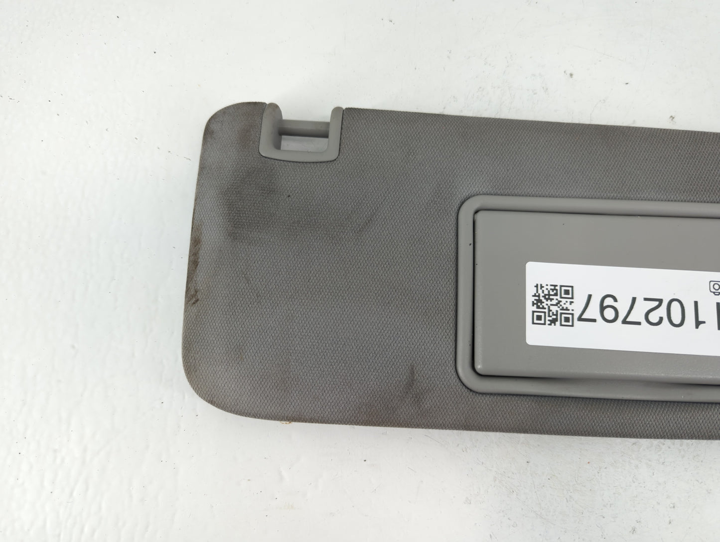 2016-2021 Chevrolet Malibu Sun Visor Shade Replacement Passenger Right Mirror Fits Fits 2016 2017 2018 2019 2020 2021 OEM Used Auto Parts