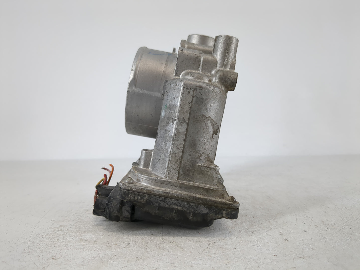 2019 Kia Forte Throttle Body P/N:35100-2E710 Fits OEM Used Auto Parts - Oemusedautoparts1.com