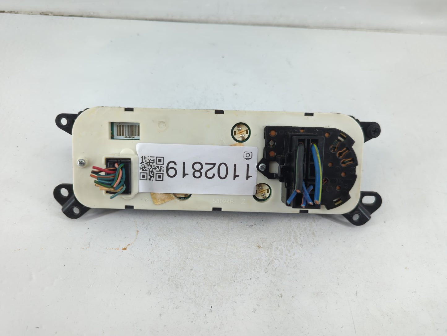2021-2022 Ford Ecosport Climate Control Module Temperature AC/Heater Replacement P/N:GN15-18C612-CL Fits Fits 2021 2022 OEM Used Auto Parts - Oemusedautoparts1.com