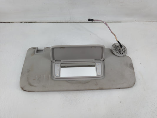2018-2022 Chevrolet Traverse Sun Visor Shade Replacement Passenger Right Mirror Fits Fits 2018 2019 2020 2021 2022 OEM Used Auto Parts