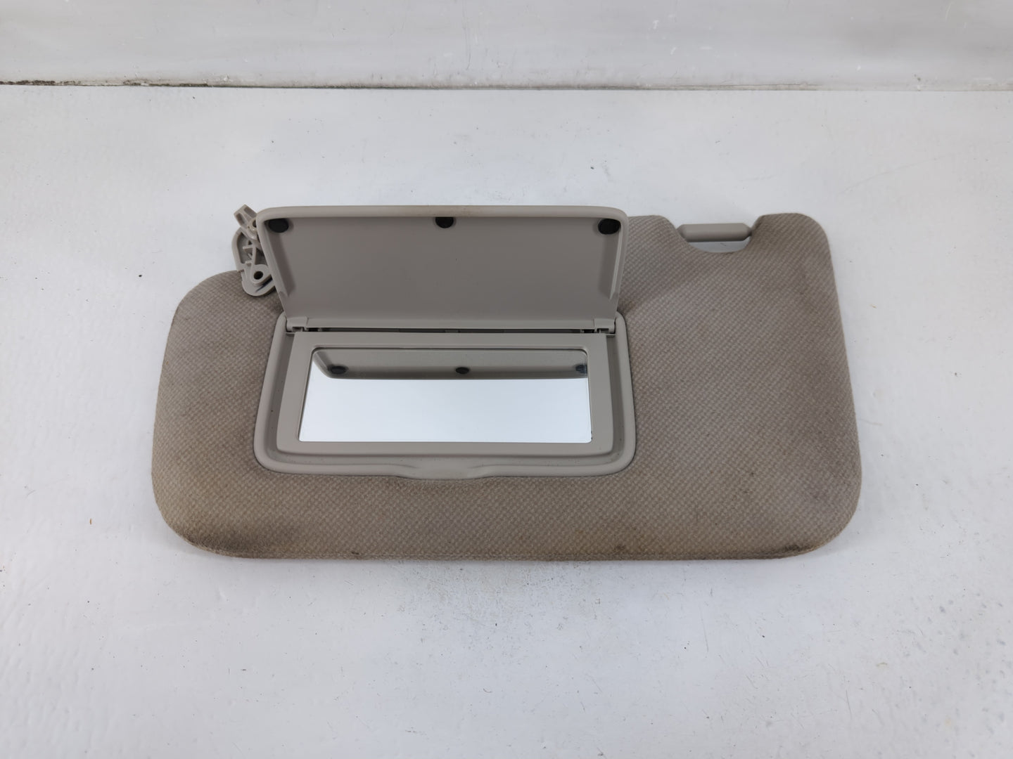 2013-2019 Nissan Sentra Sun Visor Shade Replacement Driver Left Mirror Fits Fits 2012 2013 2014 2015 2016 2017 2018 2019 OEM Used Auto Parts - Oemusedautoparts1.com