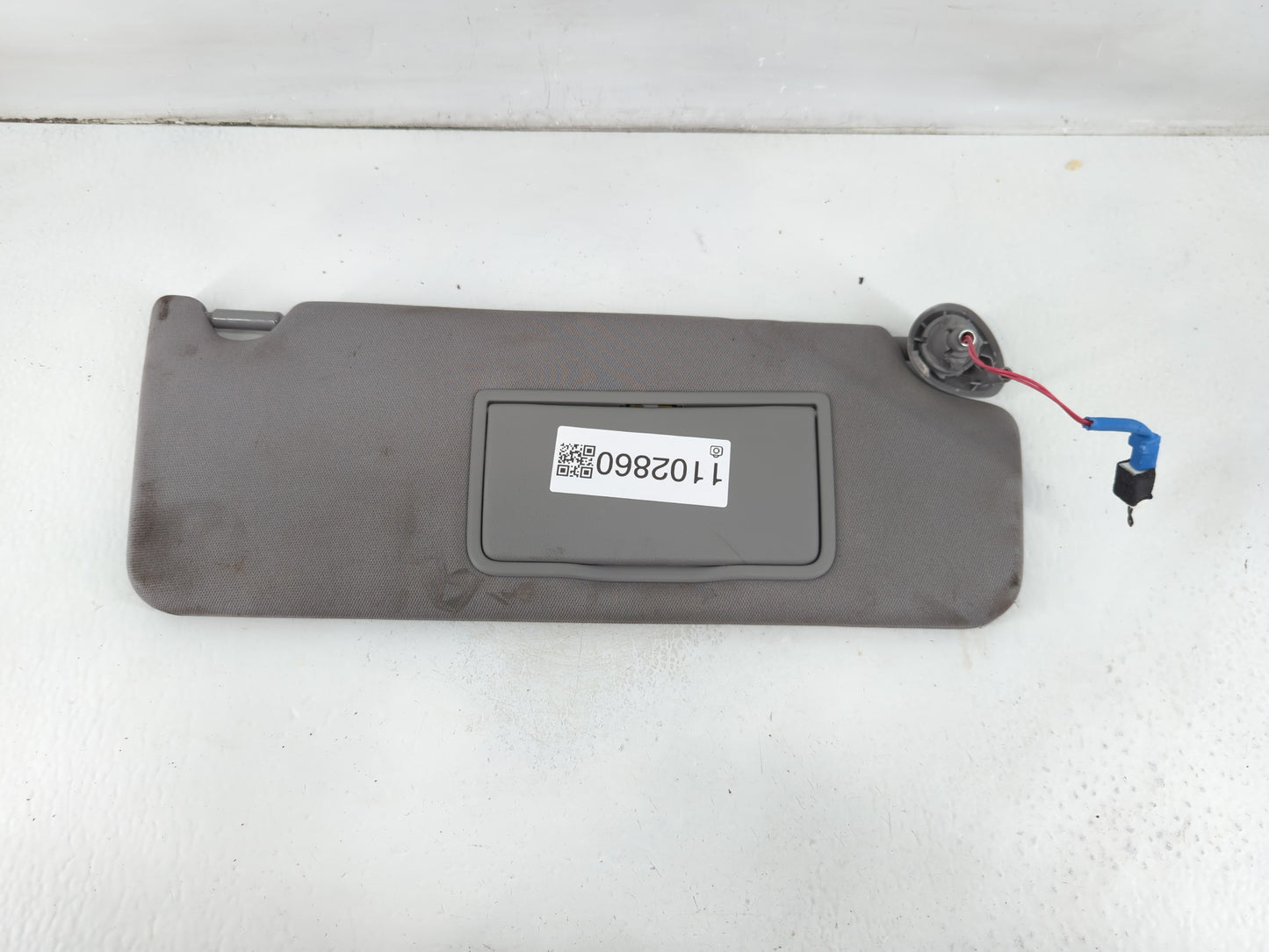 2020-2022 Honda Ridgeline Sun Visor Shade Replacement Passenger Right Mirror Fits Fits 2020 2021 2022 OEM Used Auto Parts - Oemusedautoparts1.com