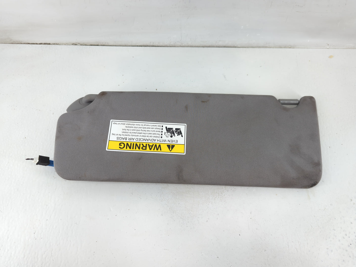 2020-2022 Honda Ridgeline Sun Visor Shade Replacement Passenger Right Mirror Fits Fits 2020 2021 2022 OEM Used Auto Parts - Oemusedautoparts1.com