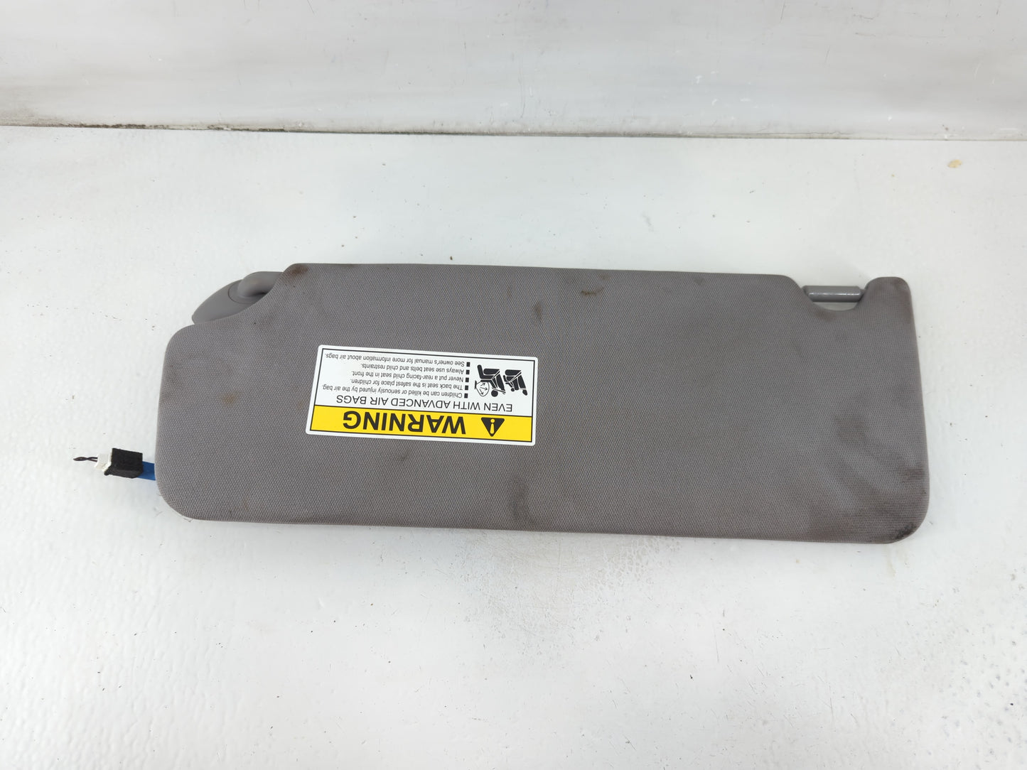 2020-2022 Honda Ridgeline Sun Visor Shade Replacement Passenger Right Mirror Fits Fits 2020 2021 2022 OEM Used Auto Parts - Oemusedautoparts1.com
