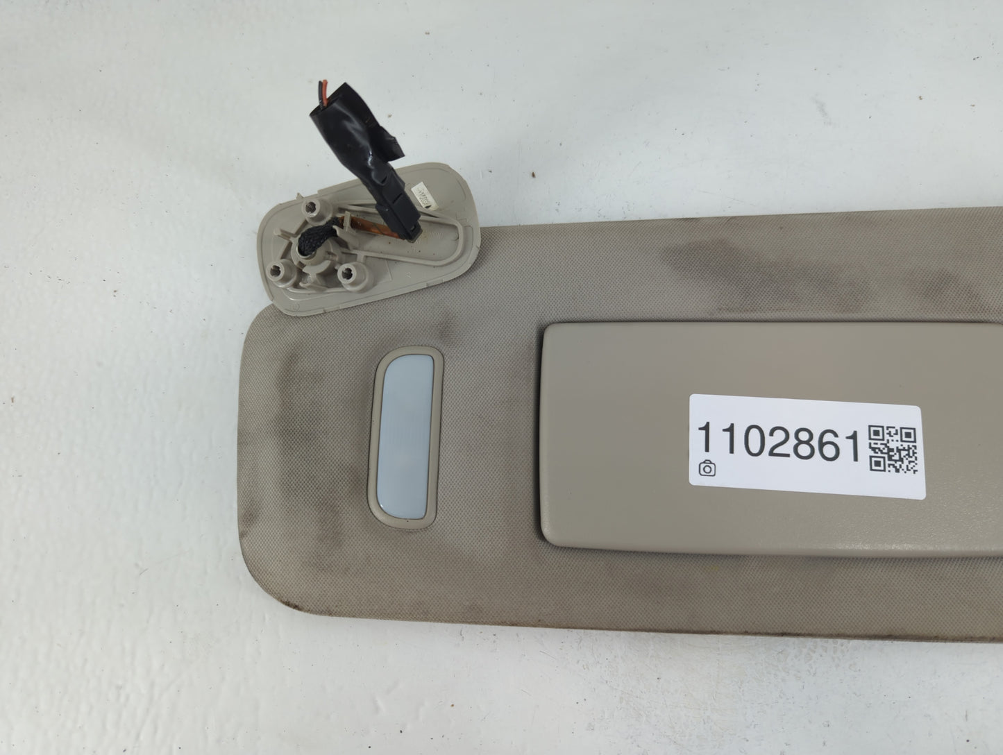 2007-2014 Chevrolet Suburban 1500 Sun Visor Shade Replacement Driver Left Mirror Fits Fits 2007 2008 2009 2010 2011 2012 2013 2014 OEM Used Auto Parts