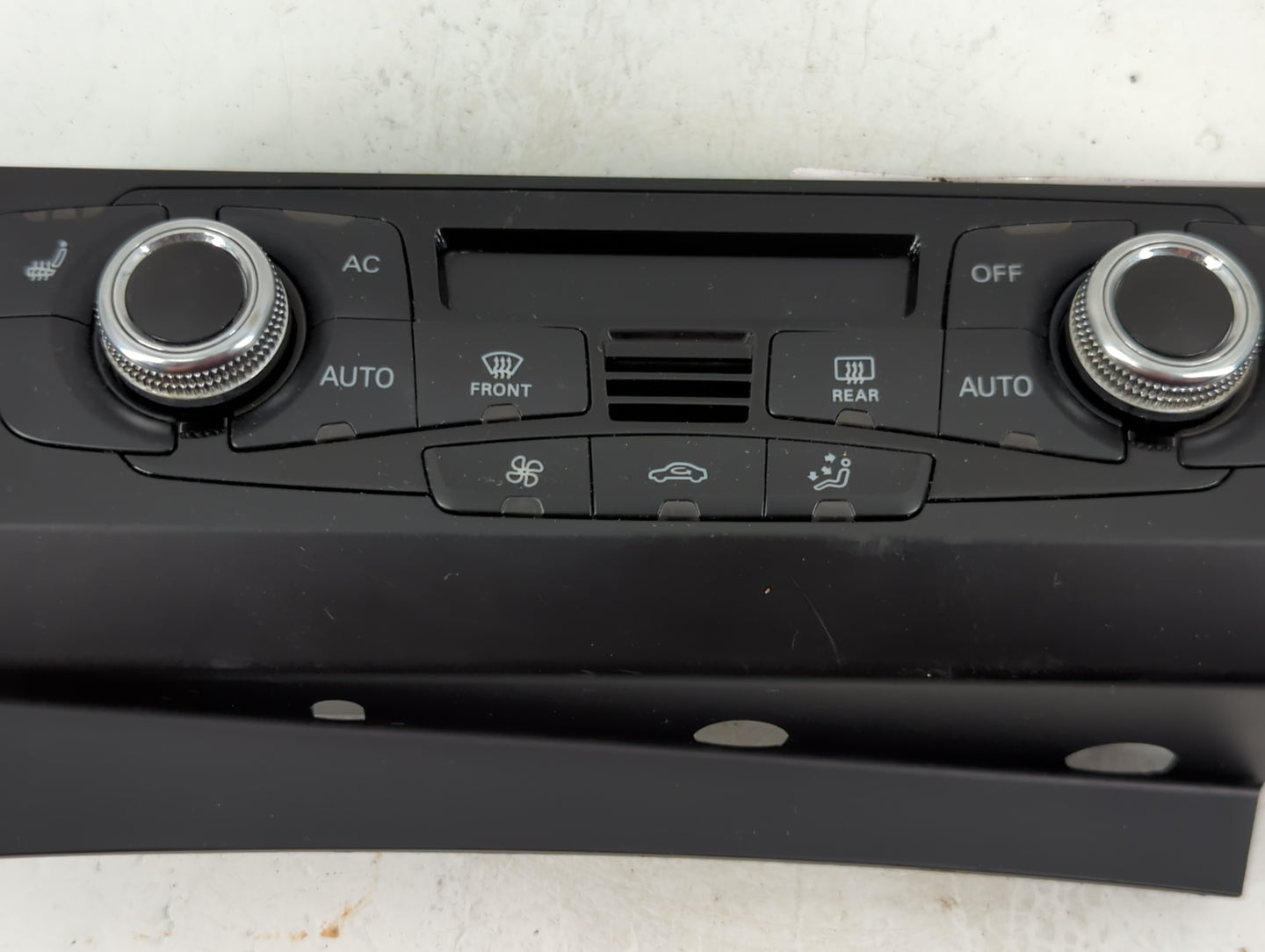 2011-2013 Hyundai Elantra Climate Control Module Temperature AC/Heater Replacement P/N:8K1 820 043 T Fits Fits 2011 2012 2013 OEM Used Auto Parts - Oemusedautoparts1.com
