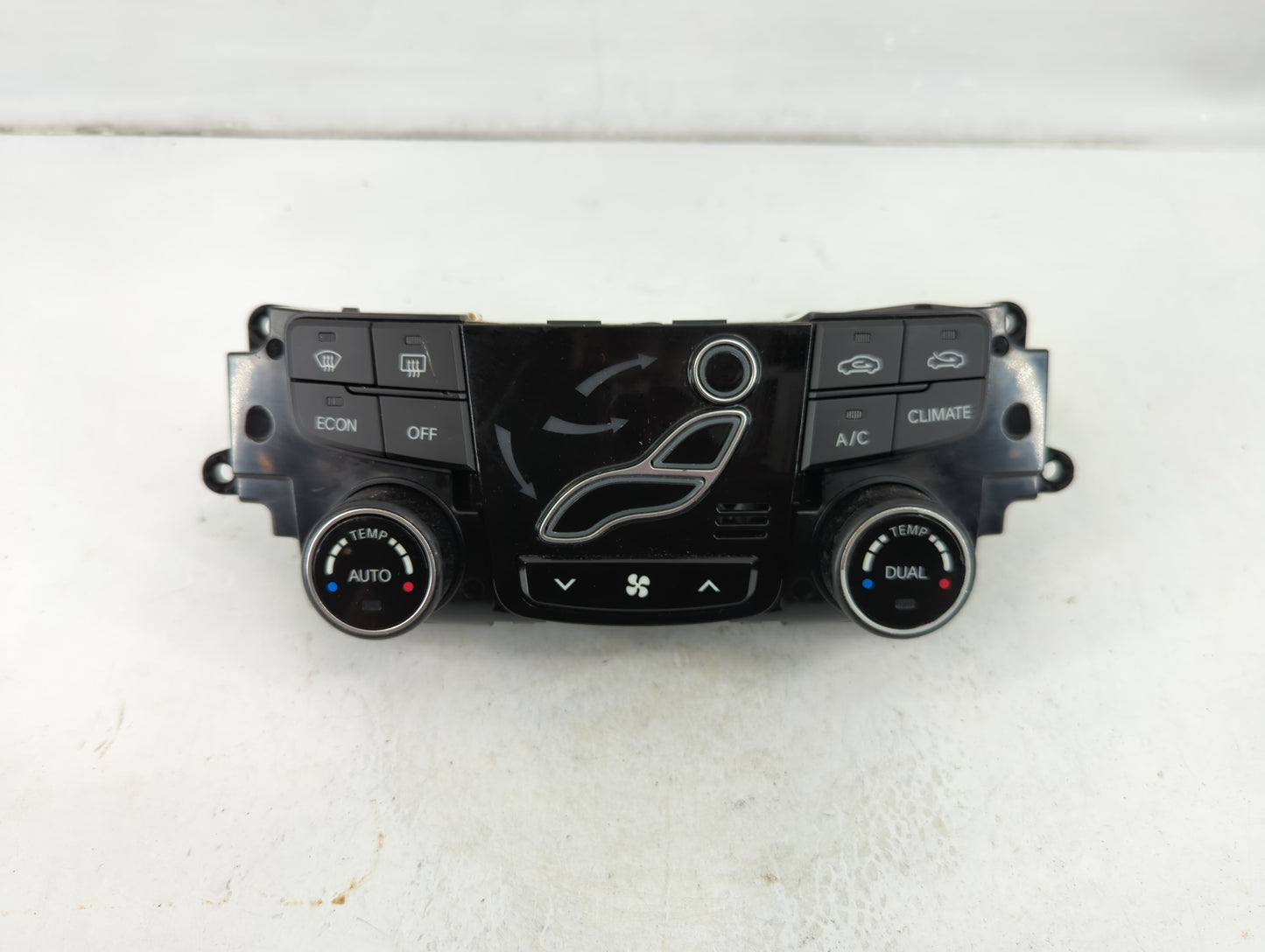 2015-2017 Hyundai Sonata Climate Control Module Temperature AC/Heater Replacement P/N:97250-4RDB2 Fits Fits 2015 2016 2017 OEM Used Auto Parts - Oemusedautoparts1.com