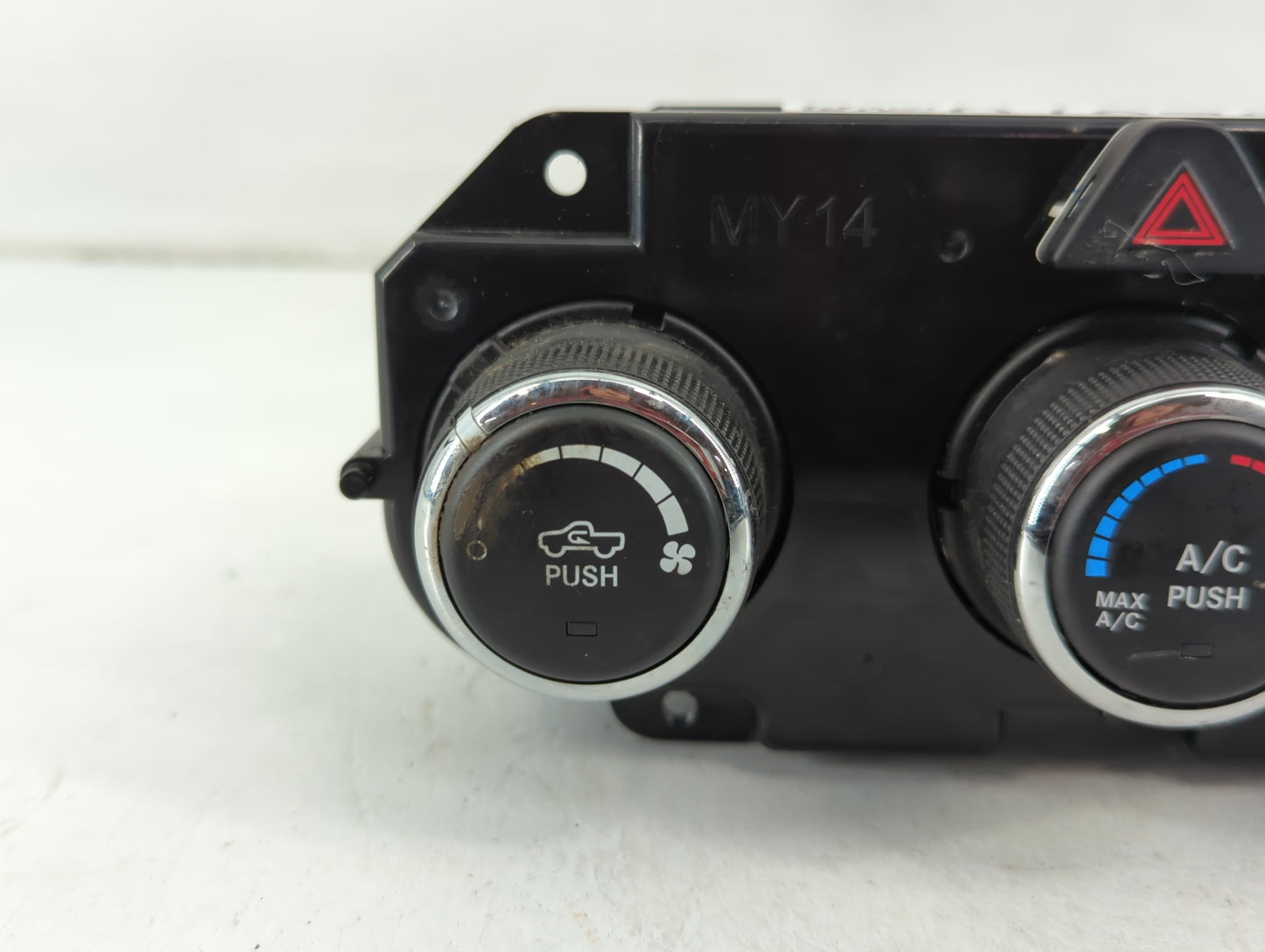 2014 Dodge Ram 1500 Climate Control Module Temperature AC/Heater Replacement P/N:P68186217AC Fits OEM Used Auto Parts