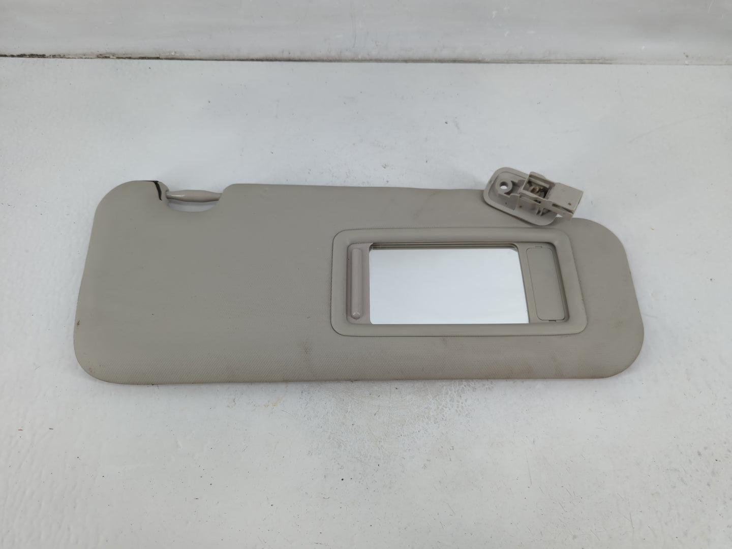 2014-2017 Mazda 6 Sun Visor Shade Replacement Driver Left Mirror Fits Fits 2014 2015 2016 2017 OEM Used Auto Parts - Oemusedautoparts1.com