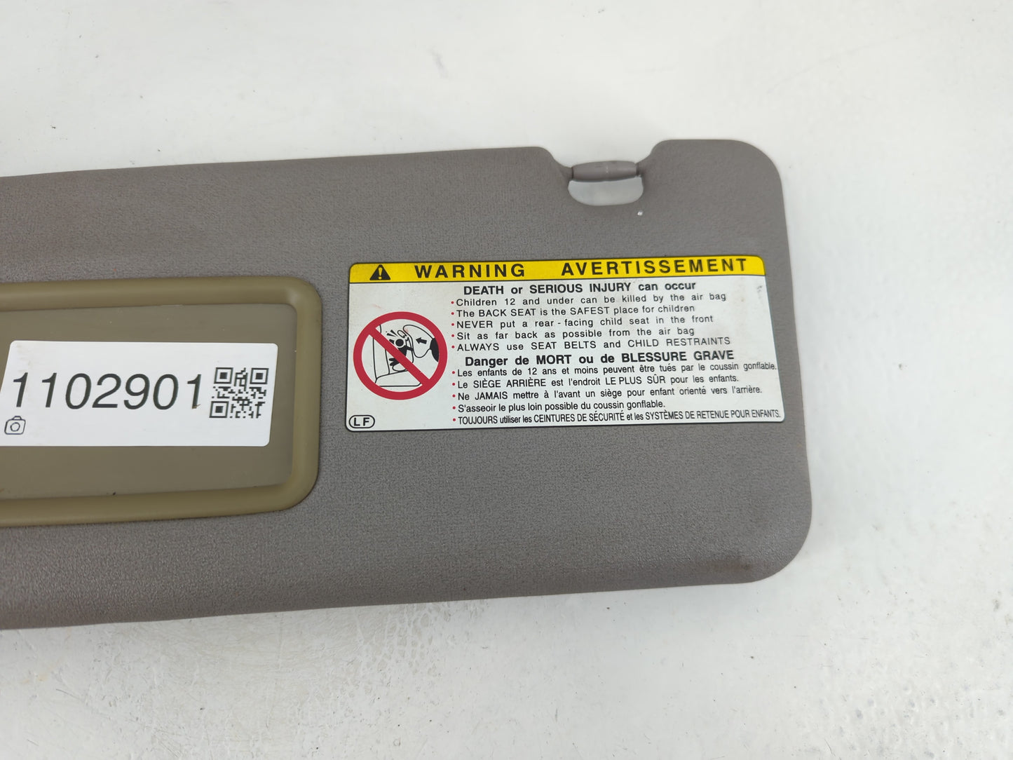 2004-2005 Toyota Rav4 Sun Visor Shade Replacement Driver Left Mirror Fits Fits 2004 2005 OEM Used Auto Parts