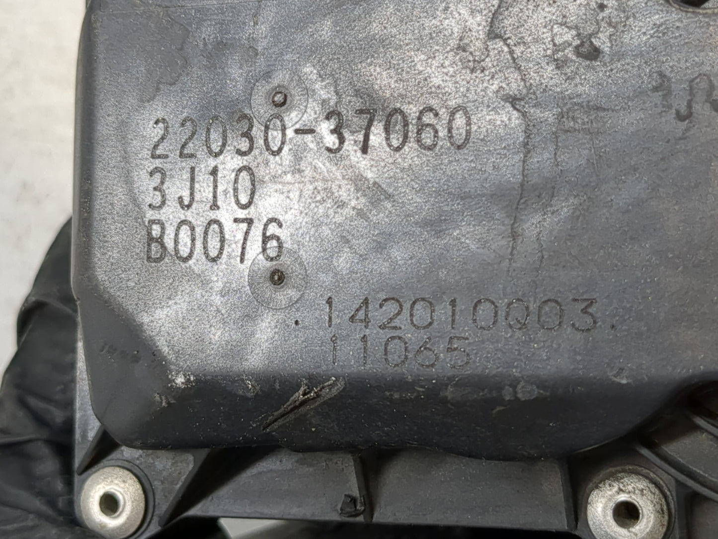 2013 Cadillac Ct4 Throttle Body P/N:22030-37060 Fits OEM Used Auto Parts - Oemusedautoparts1.com