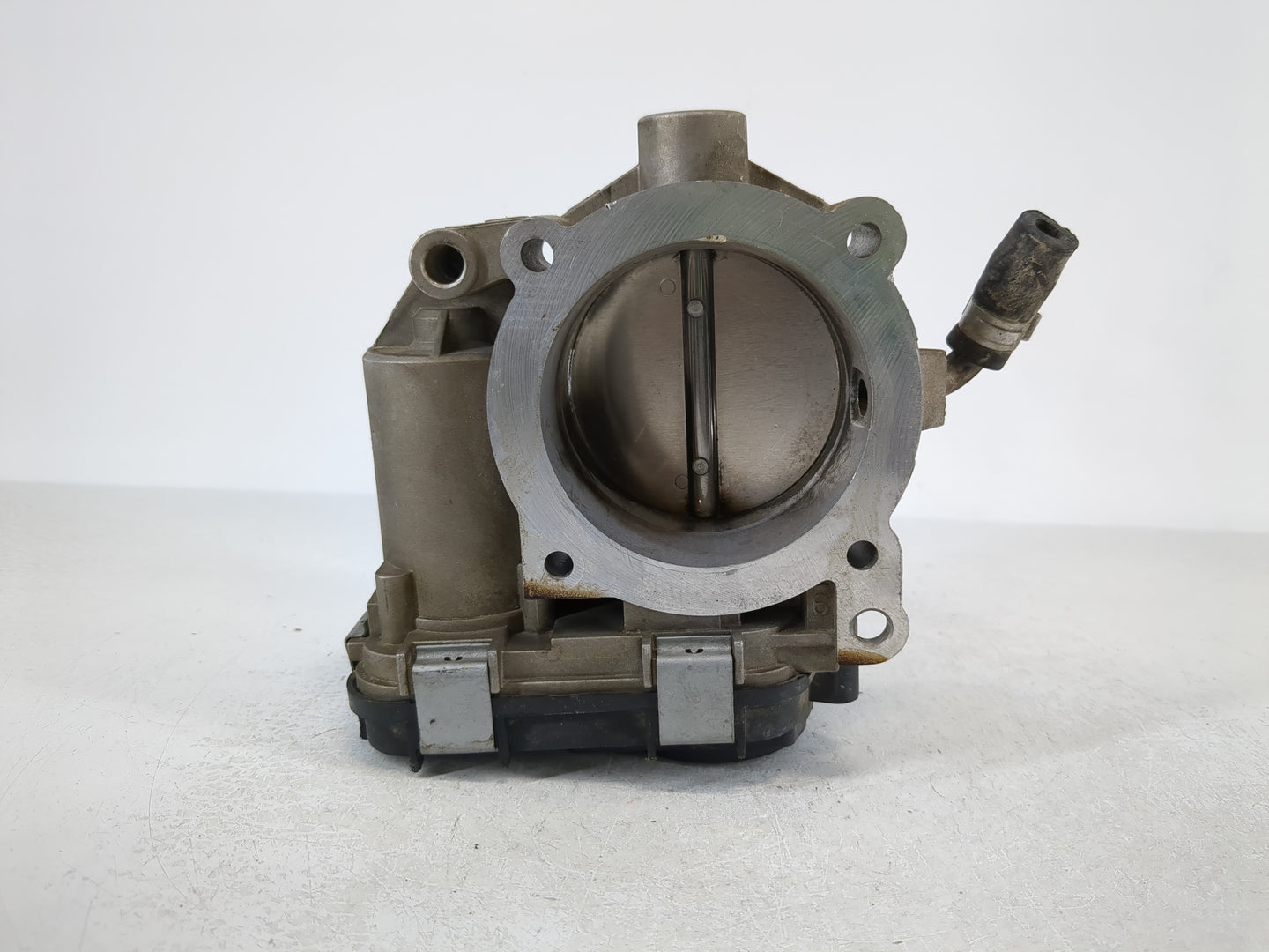 2010-2014 Volkswagen Golf Throttle Body Fits Fits 2006 2007 2008 2009 2010 2011 2012 2013 2014 OEM Used Auto Parts - Oemusedautoparts1.com