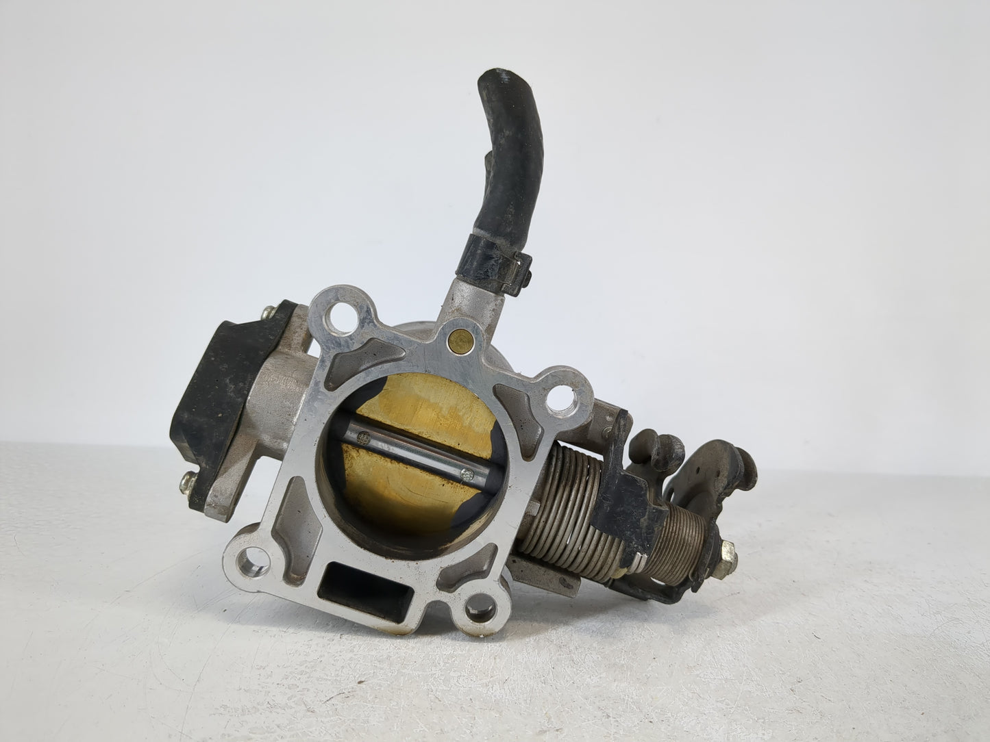 2004-2009 Kia Spectra Throttle Body P/N:35100-23751 Fits Fits 2003 2004 2005 2006 2007 2008 2009 2010 OEM Used Auto Parts - Oemusedautoparts1.com