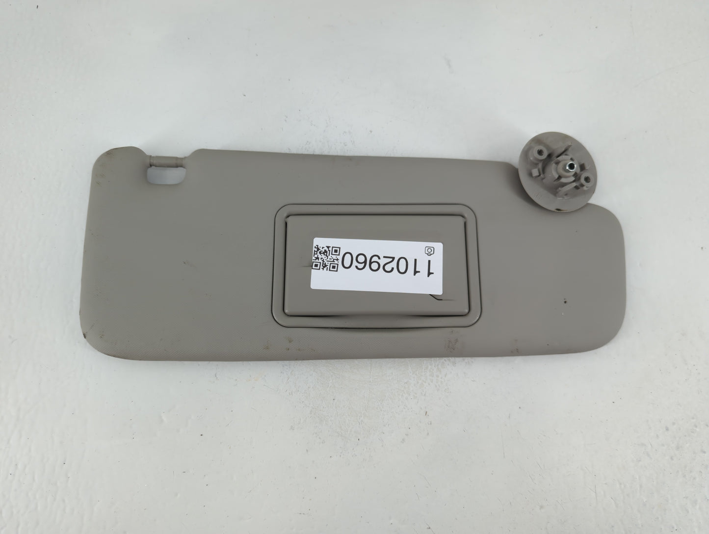 2012-2019 Chevrolet Sonic Sun Visor Shade Replacement Passenger Right Mirror Fits Fits 2012 2013 2014 2015 2016 2017 2018 2019 OEM Used Auto Parts