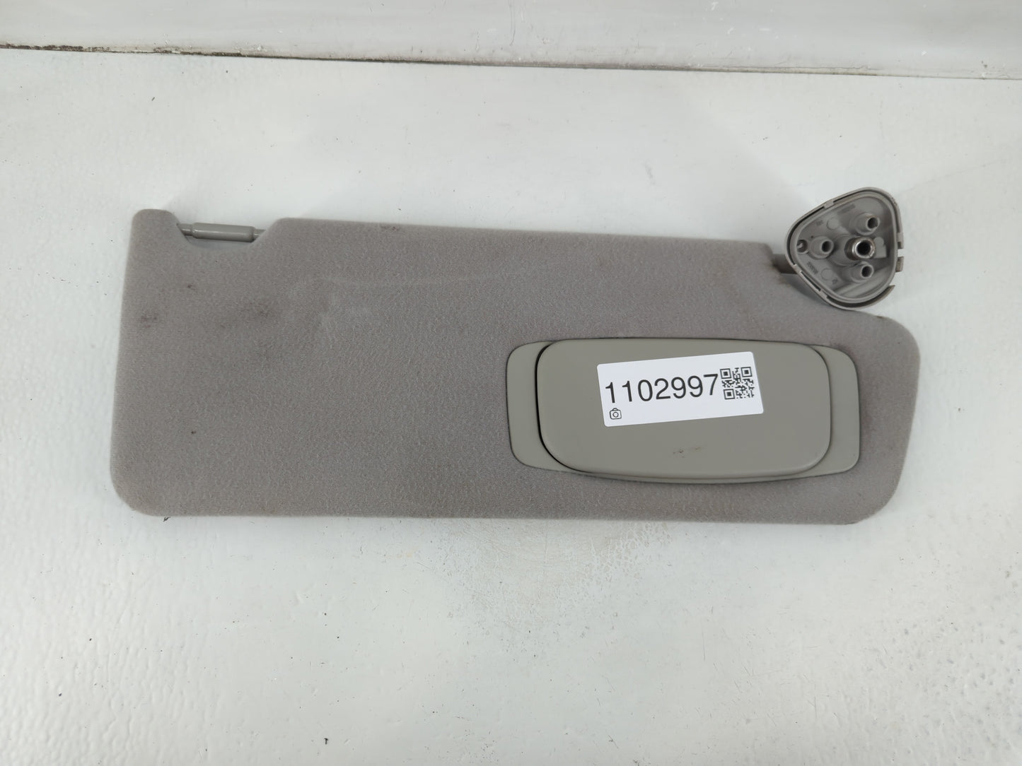 2009-2013 Toyota Tundra Sun Visor Shade Replacement Passenger Right Mirror Fits Fits 2009 2010 2011 2012 2013 OEM Used Auto Parts