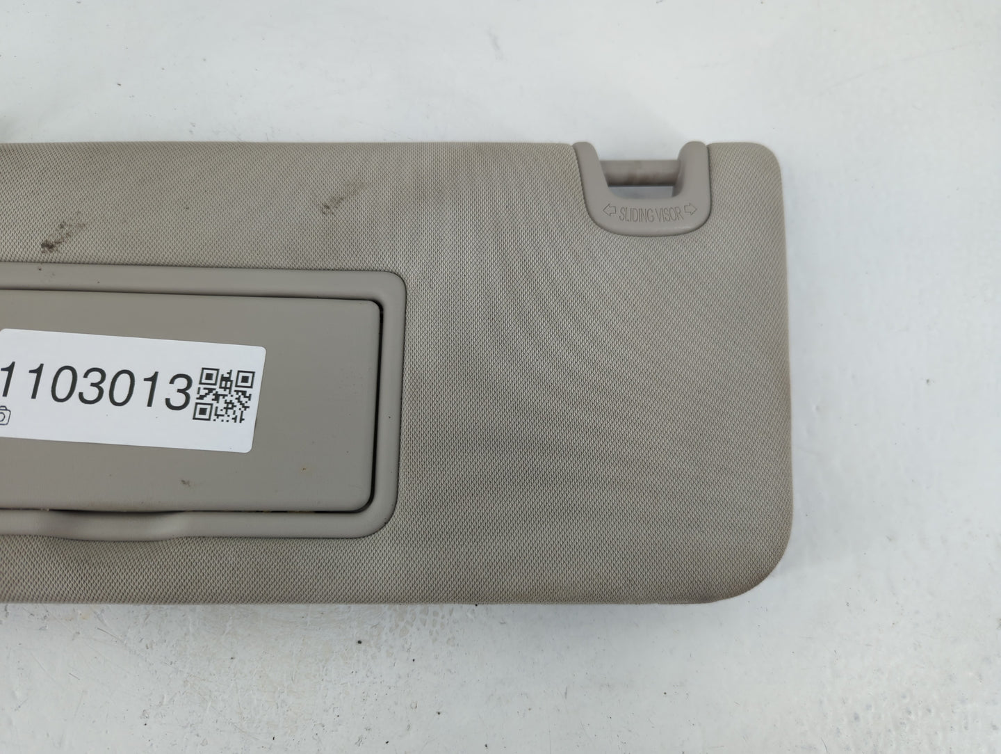 2019-2020 Infiniti Qx50 Sun Visor Shade Replacement Driver Left Mirror Fits Fits 2019 2020 OEM Used Auto Parts - Oemusedautoparts1.com