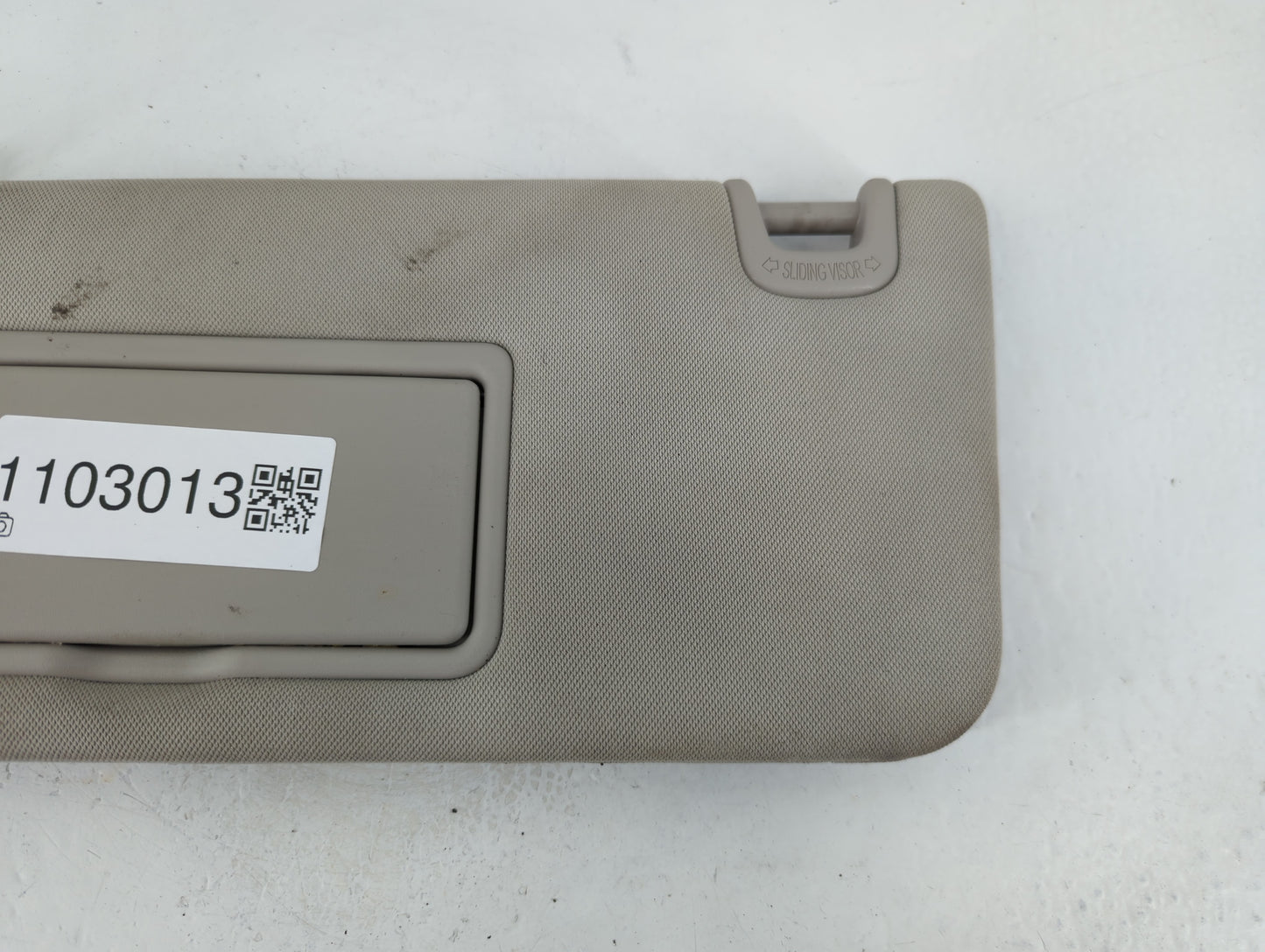 2019-2020 Infiniti Qx50 Sun Visor Shade Replacement Driver Left Mirror Fits Fits 2019 2020 OEM Used Auto Parts - Oemusedautoparts1.com