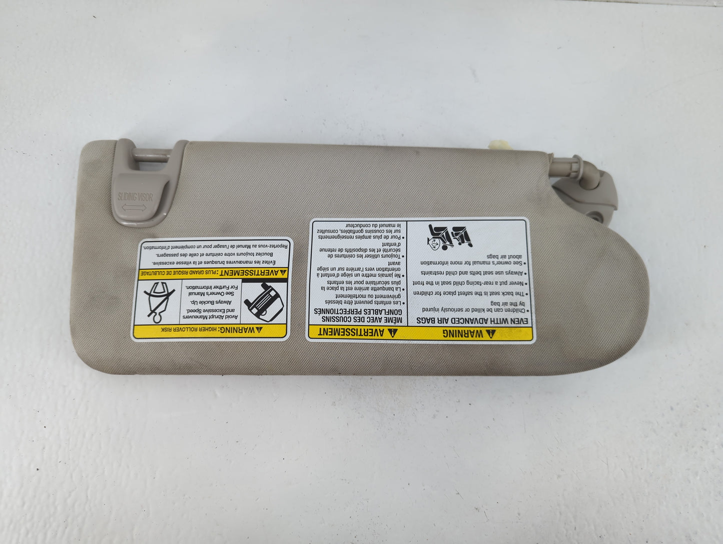 2019-2020 Infiniti Qx50 Sun Visor Shade Replacement Driver Left Mirror Fits Fits 2019 2020 OEM Used Auto Parts - Oemusedautoparts1.com