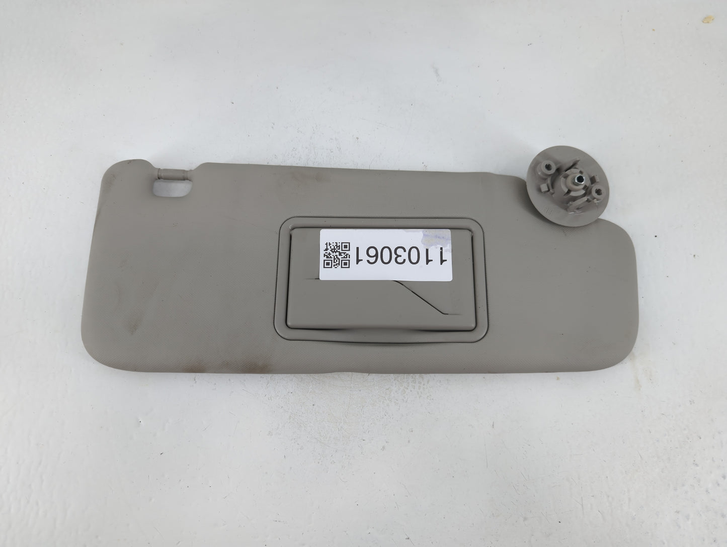 2012-2019 Chevrolet Sonic Sun Visor Shade Replacement Passenger Right Mirror Fits Fits 2012 2013 2014 2015 2016 2017 2018 2019 OEM Used Auto Parts